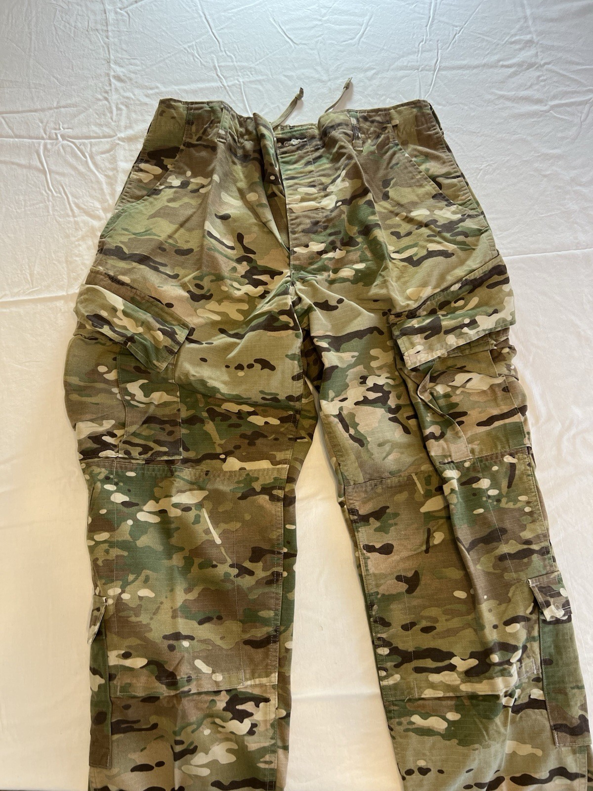 Medium Regular Multicam Army Combat Uniform Bottoms Propper