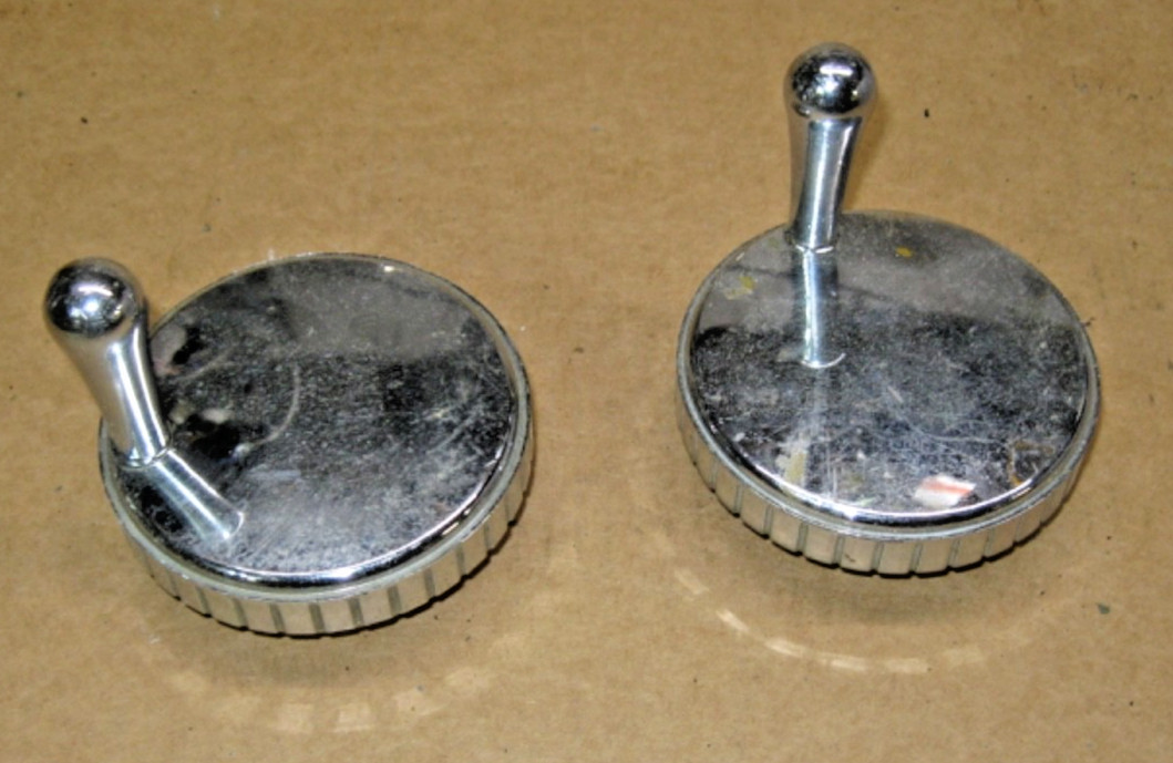Craftsman 10" table saw hand wheels (pair) 3/8" bore, spinning knobs