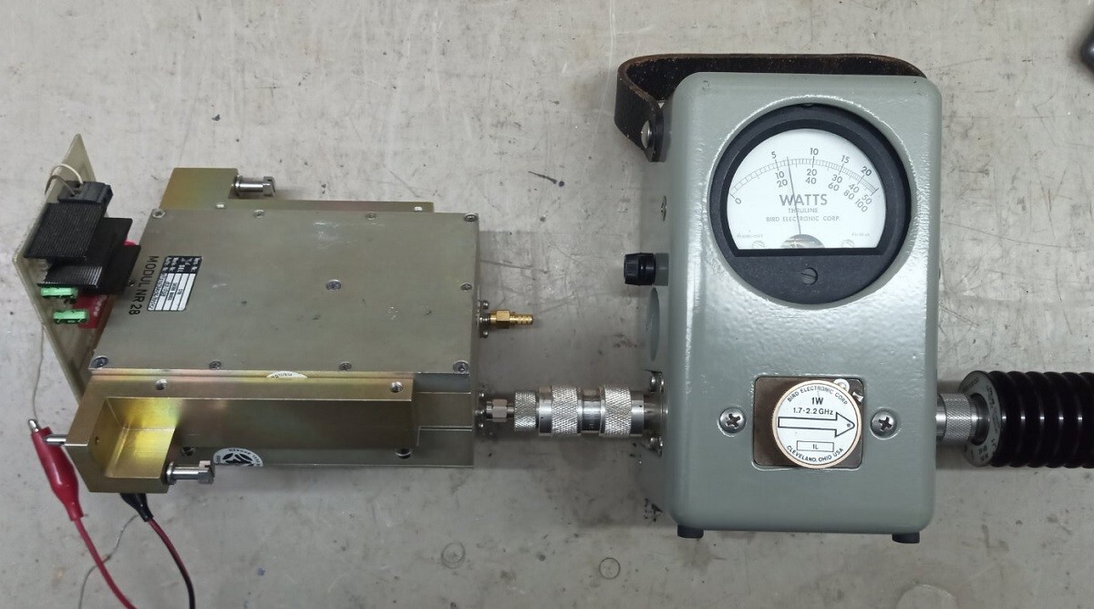 FREQUENCY SYNTHESIZER 962 - 1213MHZ 250mW