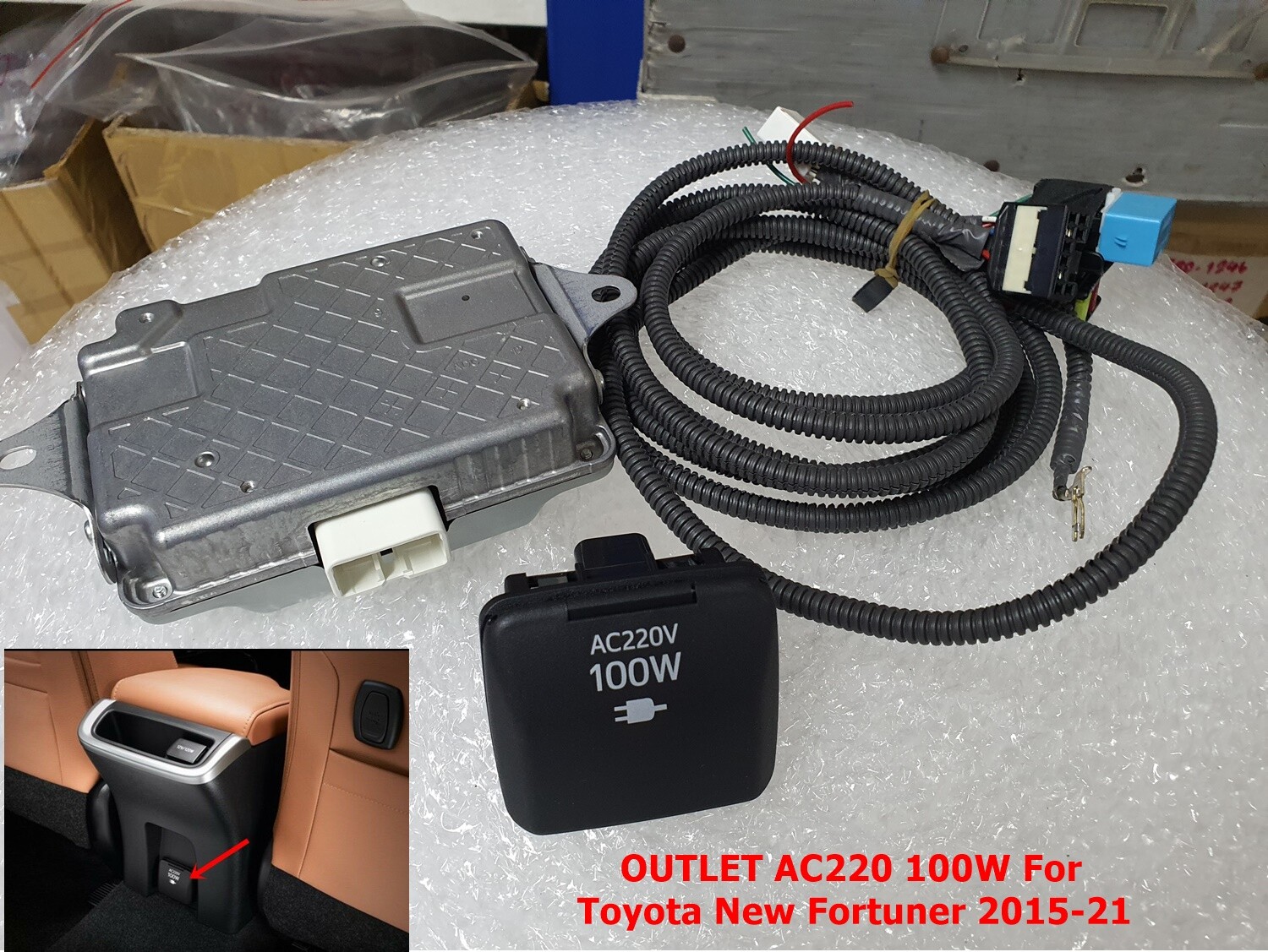 N/ADEPTER OUTLET AC220 100W SET WITH CABLE FOR TOYOTA NEW FORTUNER 2015-21