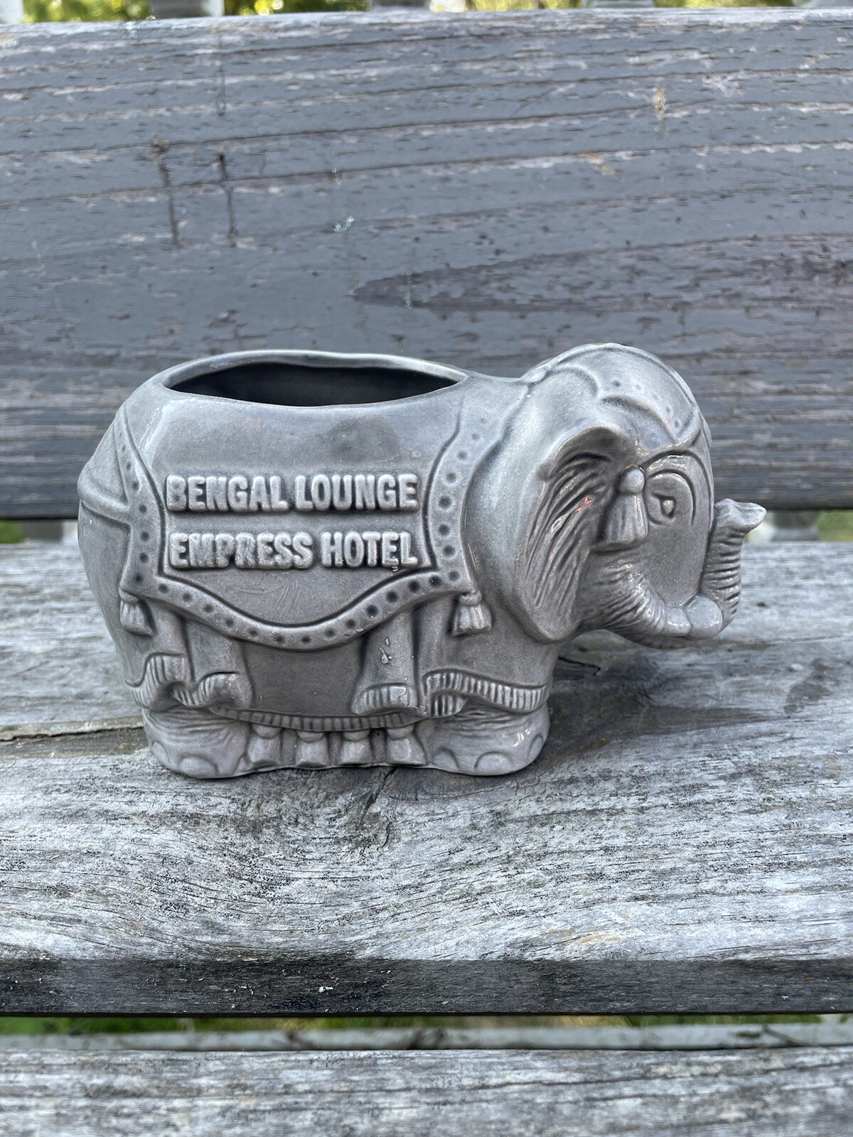 VTG. Bengal Lounge Empress Hotel Souvenir Collectible Canadian Elephant Planter