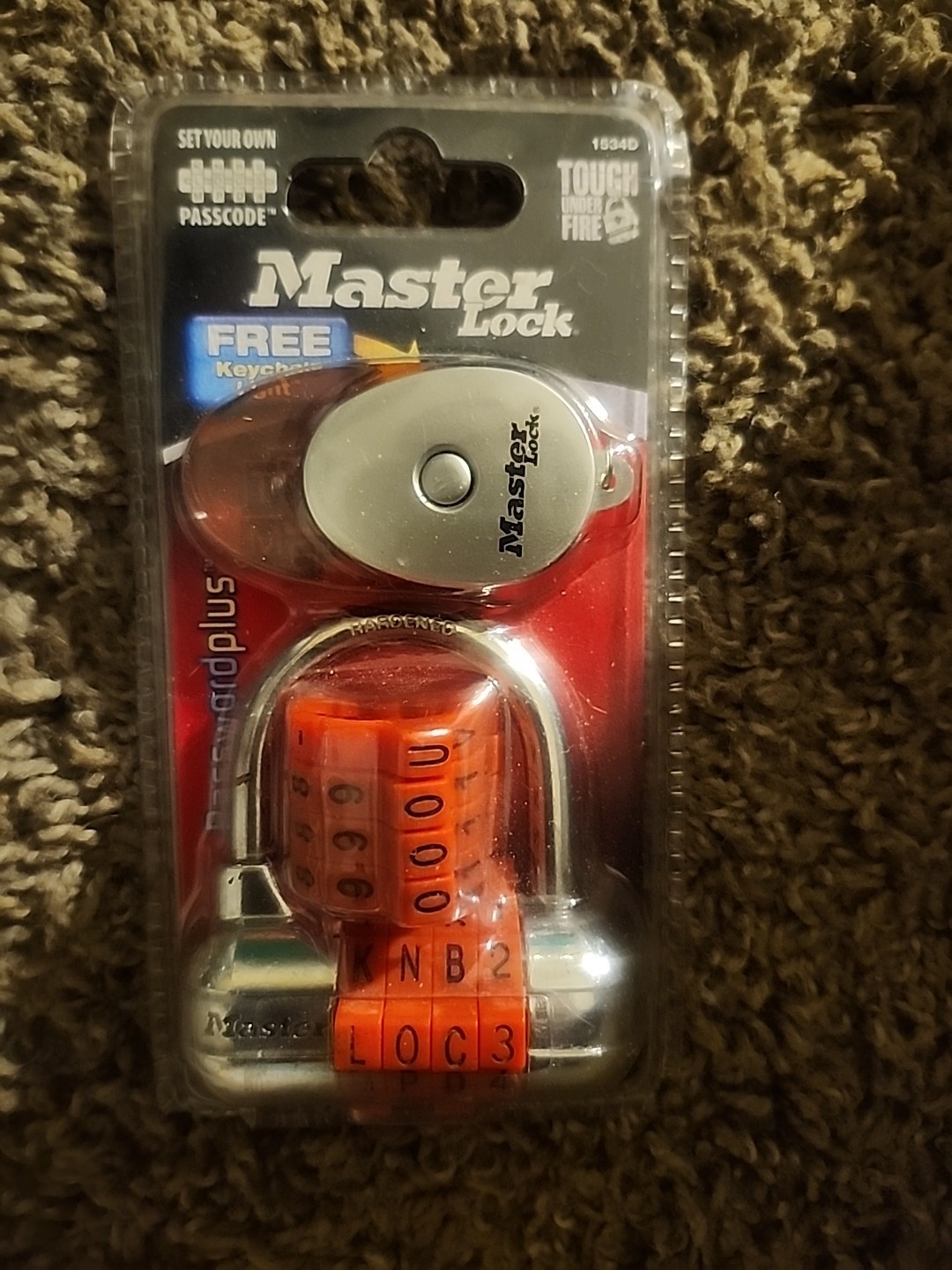 Master Lock Password Plus Letters And Numbers 1534D- RED
