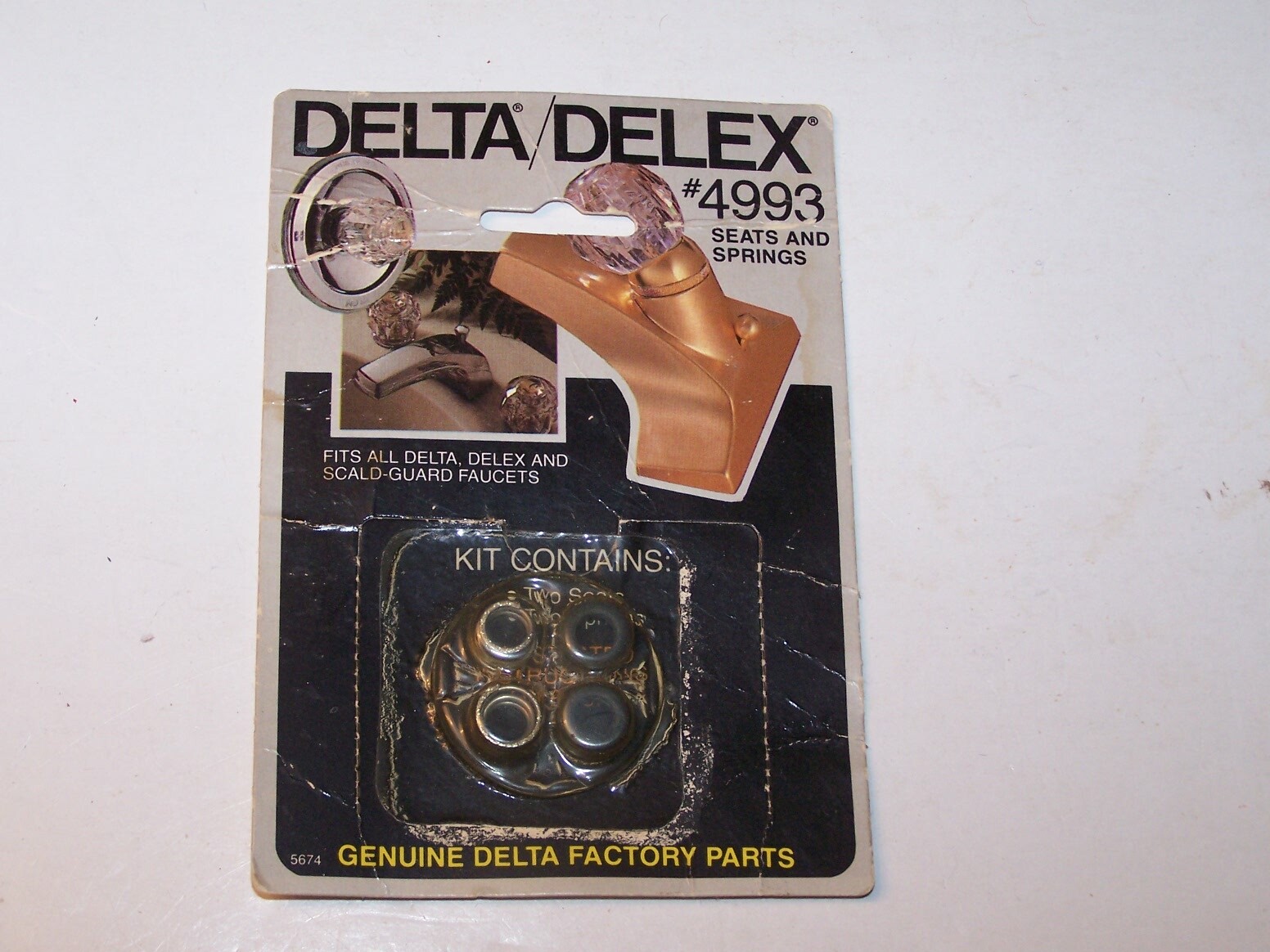 Vintage Delta Delex 4993 NIP new with card kit of 2 springs and 2 seats 1979
