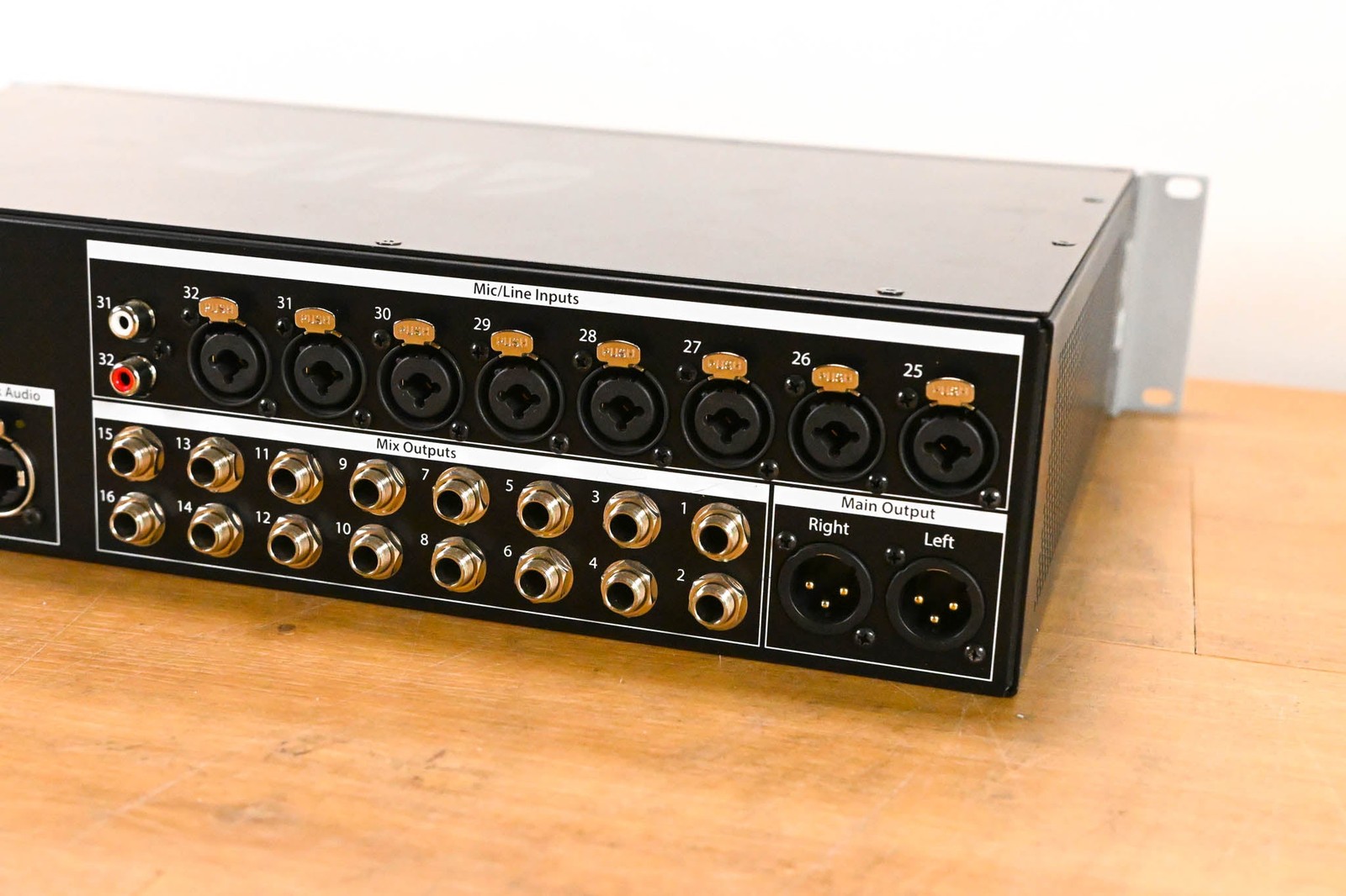 PreSonus StudioLive 32R 32-Channel Rackmount Digital Mixer CG01Z3X