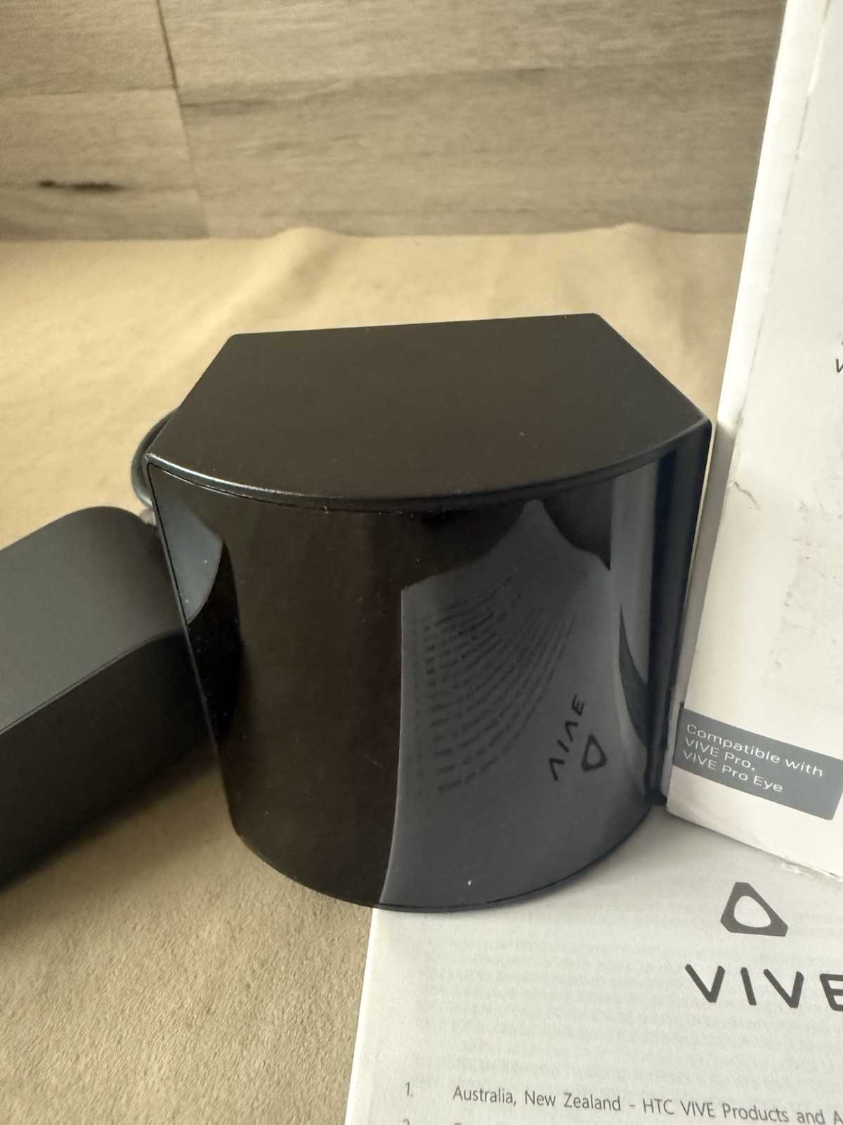 HTC VIVE Pro StreamVR Base Station 2.0 - Precision Room-Scale Tracking for PC VR