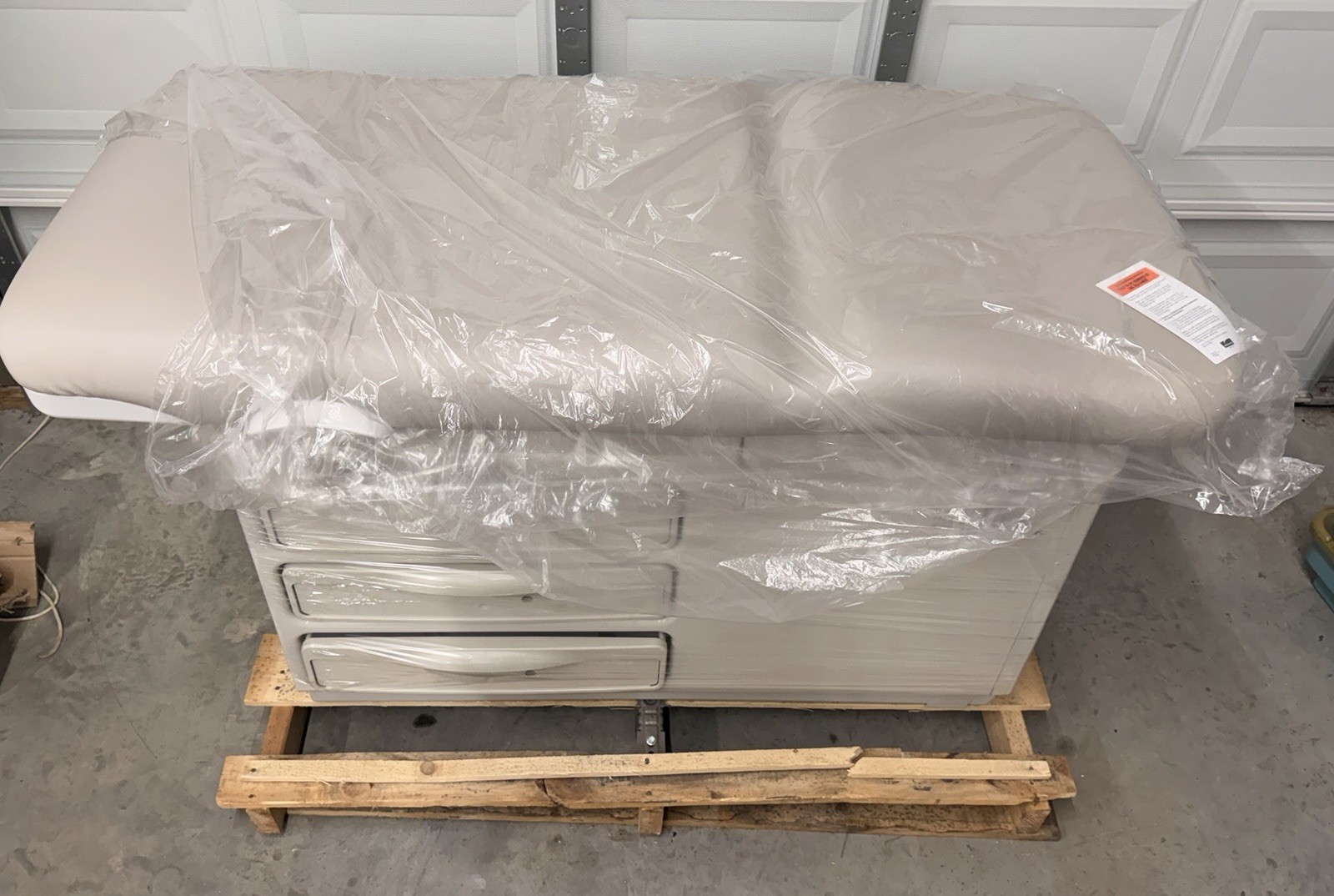 Midmark Ritter 204 Patient Exam Table - New
