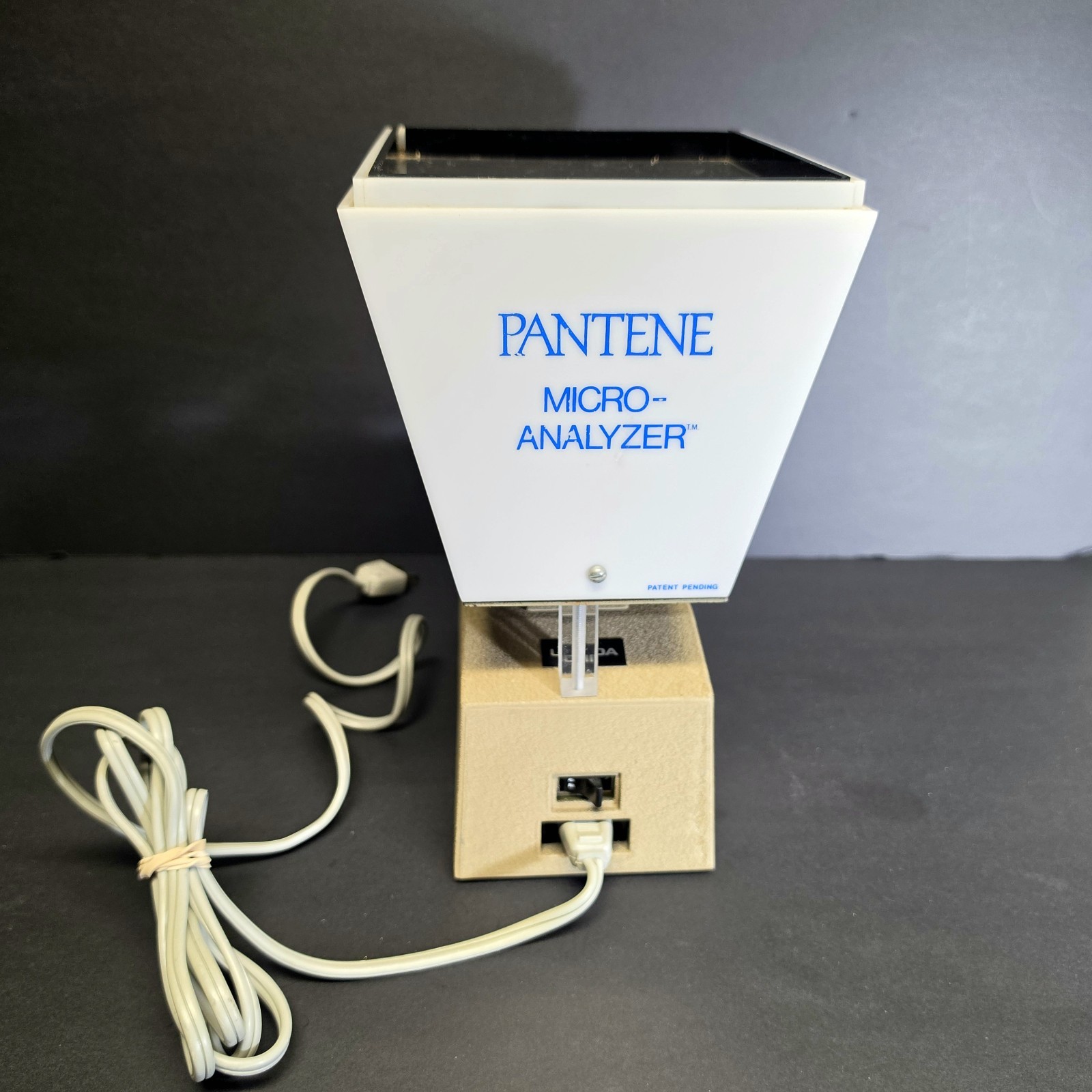 Uchida Yoko Co MICRO VIEWER model MC-250 made in Japan PANTENE  ANALYZER HAIR