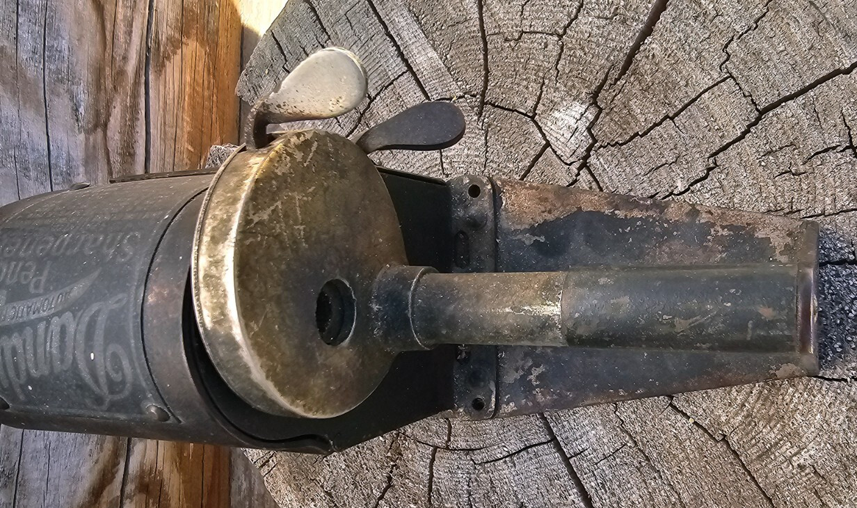 Vintage Dandy Automatic Pencil Sharpener Co. Table Pencil Sharpener Patent 1919