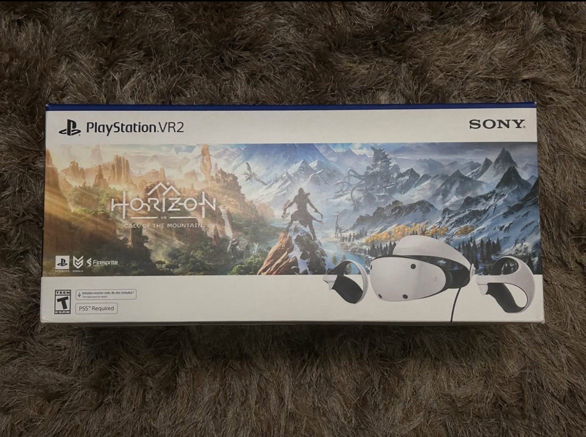 Sony PlayStation VR2 Horizon Call of the Mountain Bundle, 110° USB VR Headset