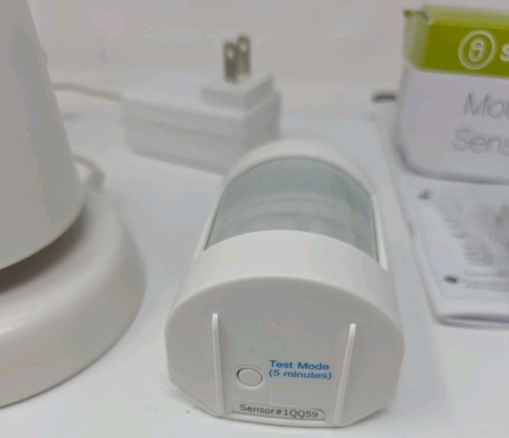 SimpliSafe Original System Base Station BS2000 - Base Unit + Adapter