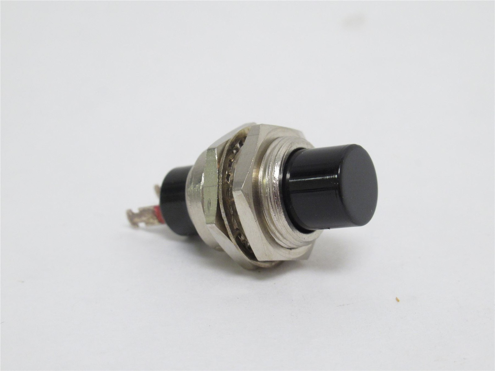 228975 New-No Box; C&K 8533TZQE2 Pushbutton Switch; 1A; 120V; SPST-NC; On-Mom