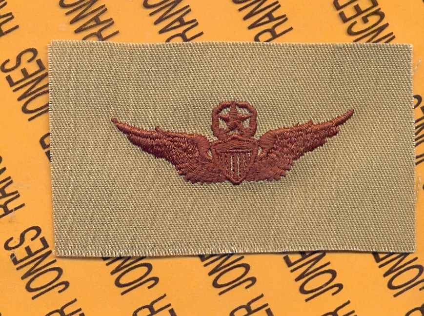 US Army Master Pilot Aviation Flight desert DCU badge cloth patch