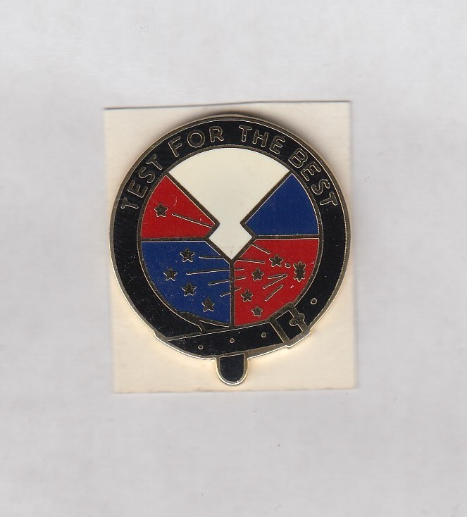 US Army Developmental Test Command crest DUI badge c/b clutchback M-22