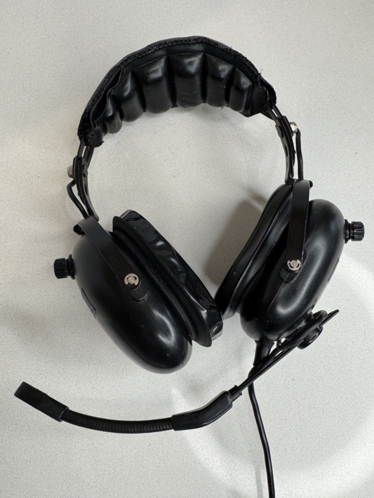 Flightcom Classic Aviation Headset Black | Model 4DLX