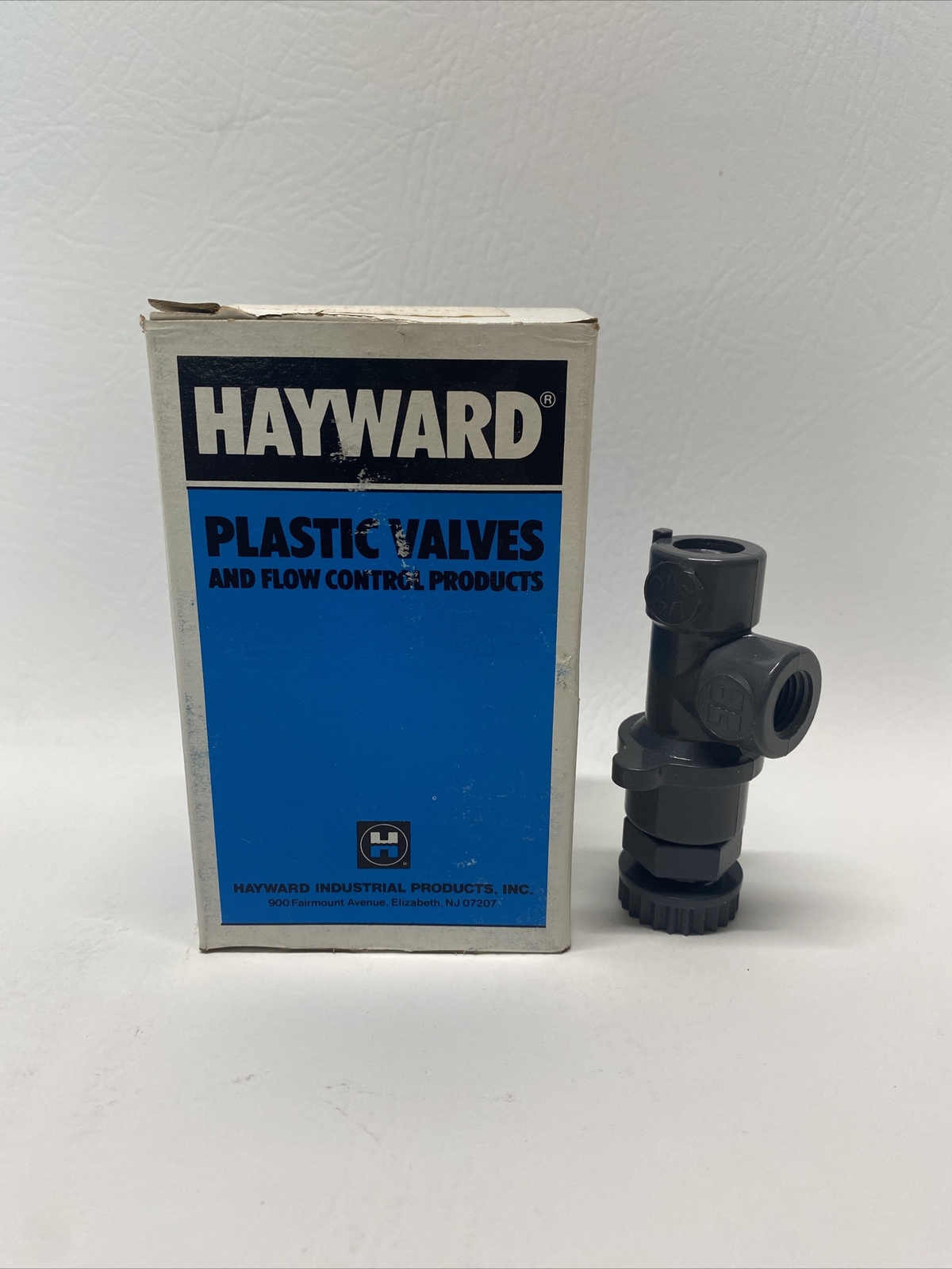 NIB Hayward AV10025T Plastic Valve 1/4”