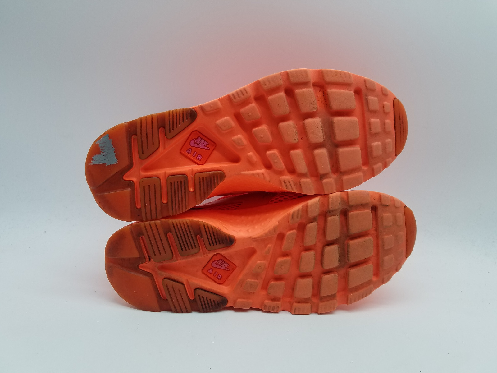 Nike Air Huarache Run Ultra BR Women's Size 9 Running Shoes Crimson Orange