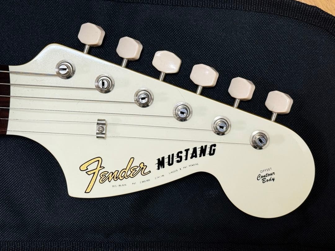 Char Mustang Zicca Limited Model White