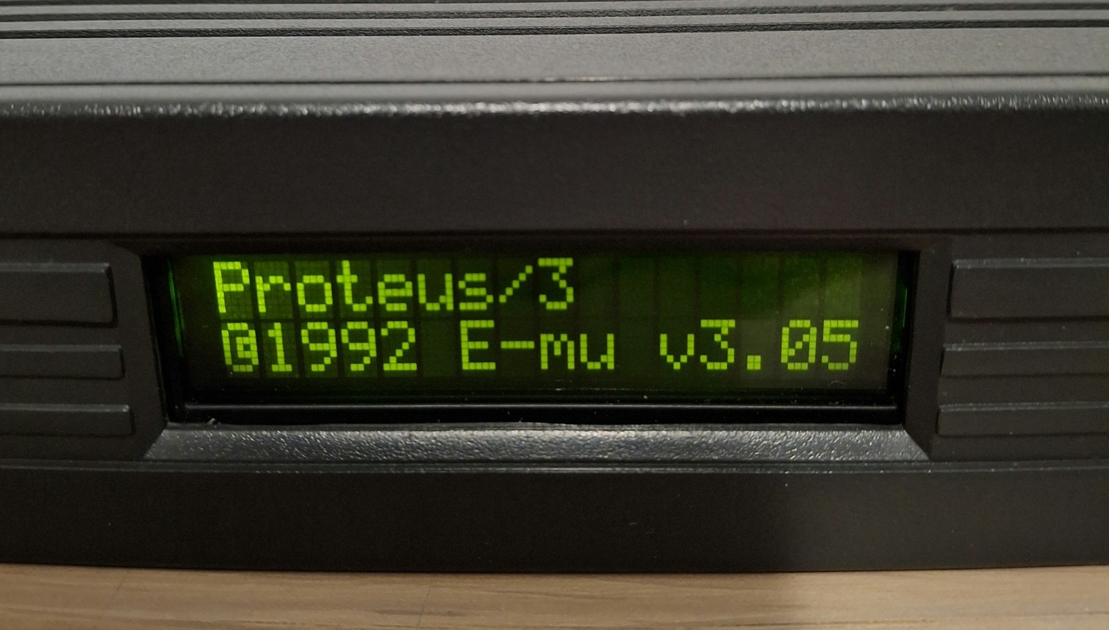 E-MU Systems Proteus 3 World 16 Bit Multi-Timbral Digital Sound Module 9040