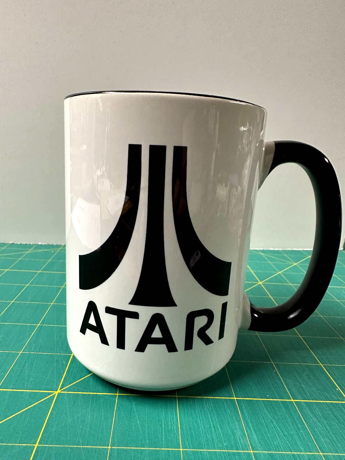 Atari 15 oz mug. Logo - Atari Computer coffee cup - mug