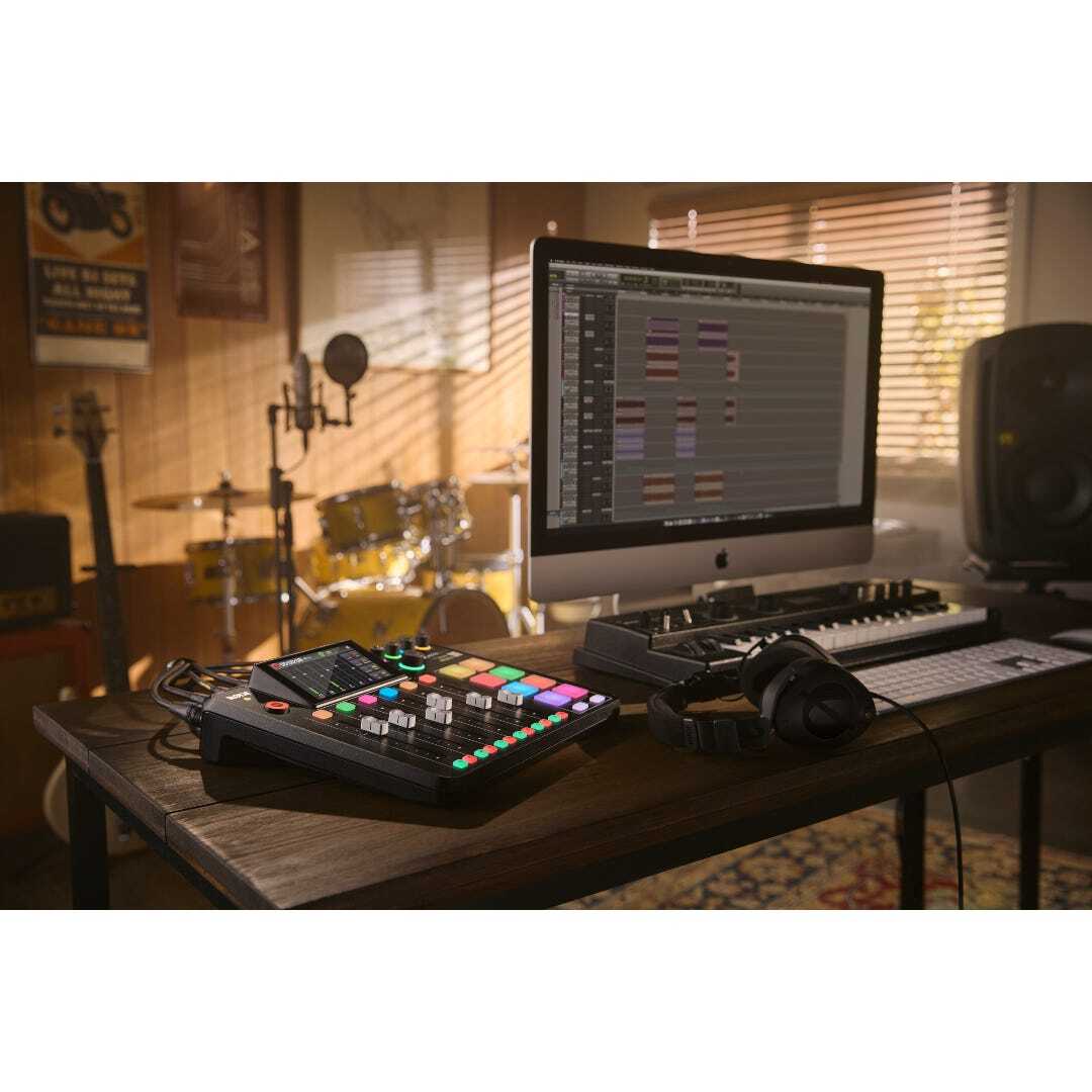 RODECaster Pro II Audio Production Console with 32GB SanDisk microSD Card