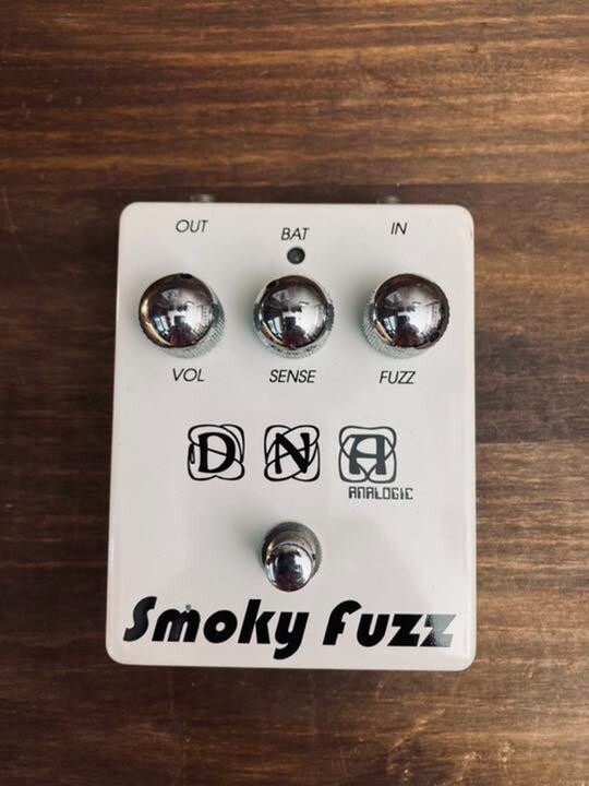 DNA Anagogic Smoky Fuzz Guitar Effects Pedal