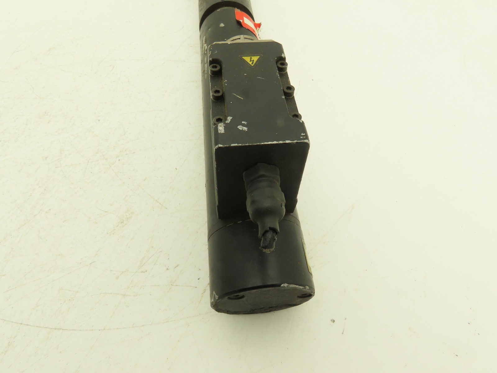 Gardner Denver 2 BB 933872 Servo Nutrunner Inline Tool w/Transducer Spline End