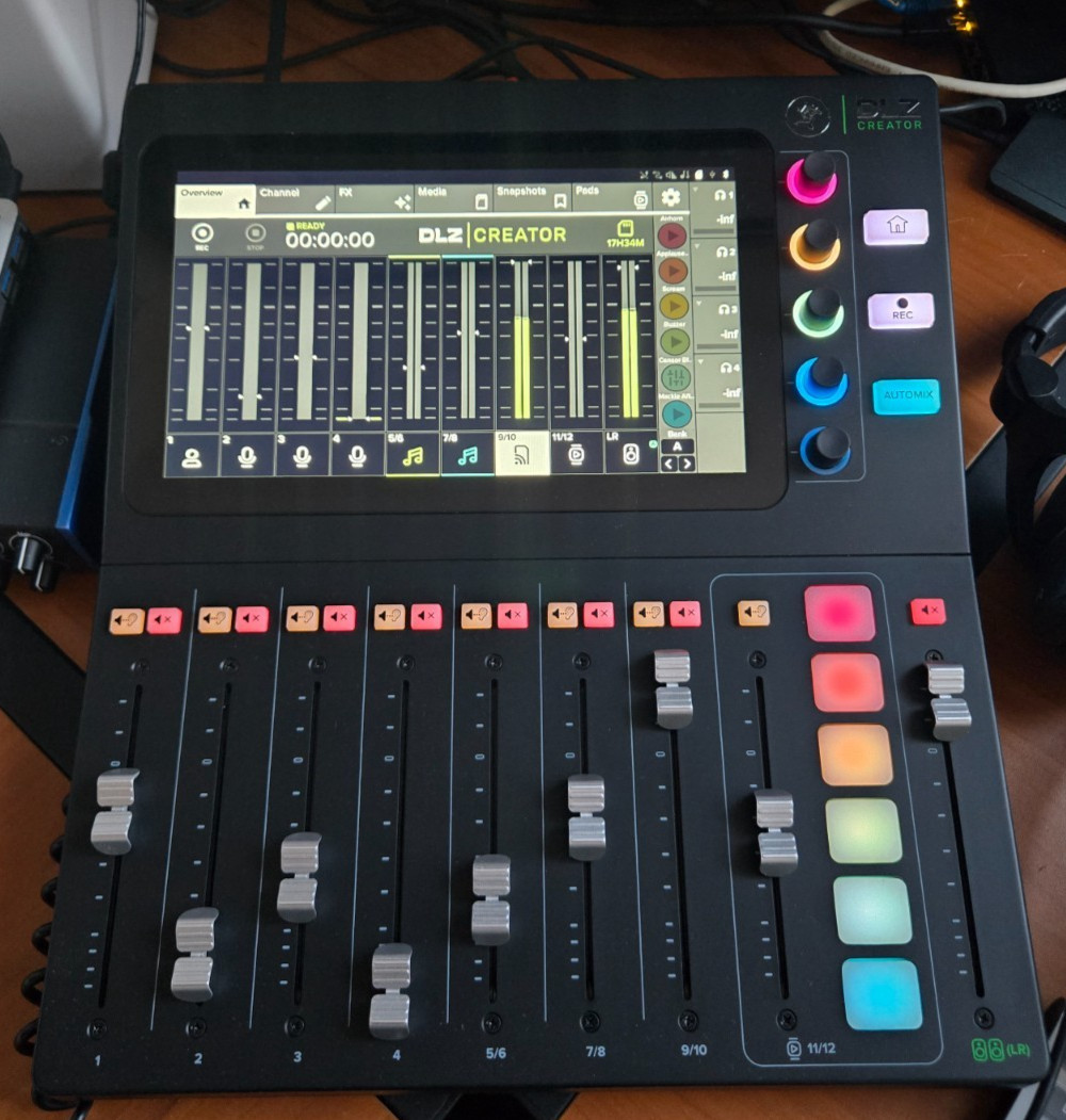 Mackie DLZ Creator – Adaptive Digital Mixer for Podcasting & Live Streaming