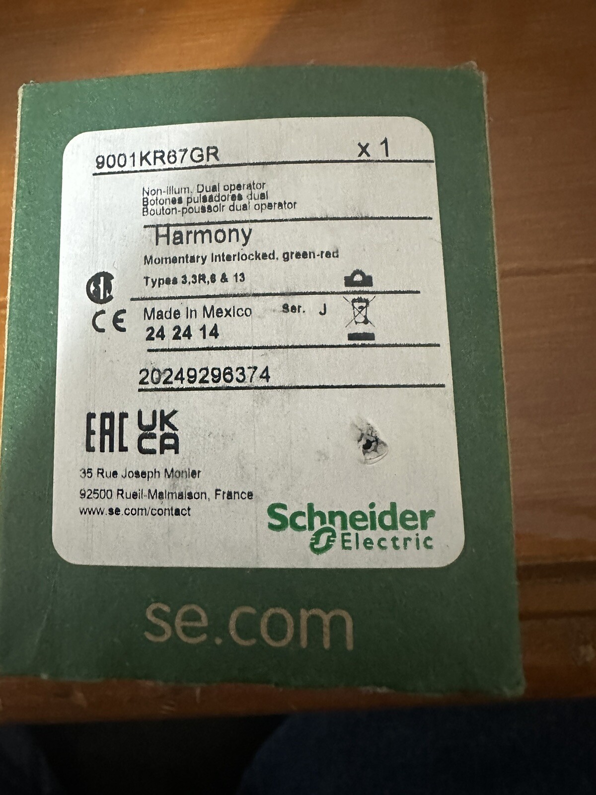 SCHNEIDER ELECTRIC 9001KR67GR / 9001KR67GR (BRAND NEW)