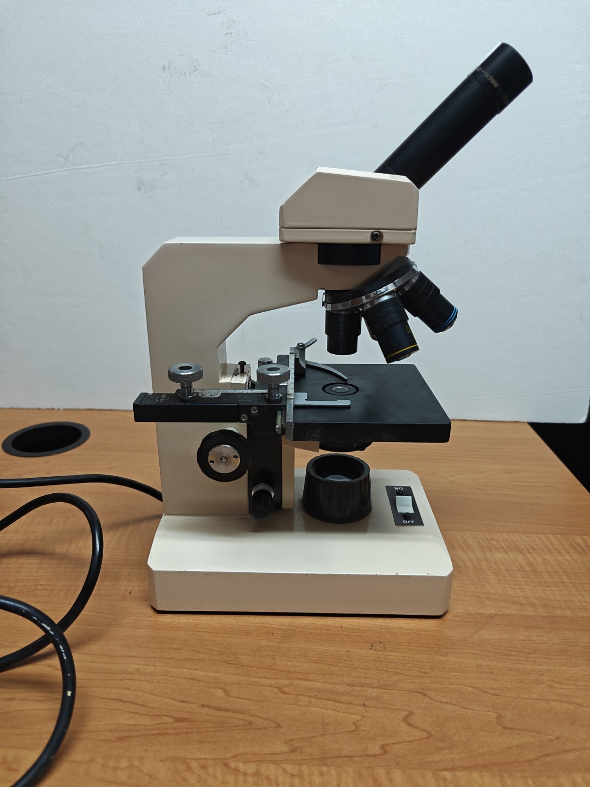 Vintage Swift M3200 Biological Microscope