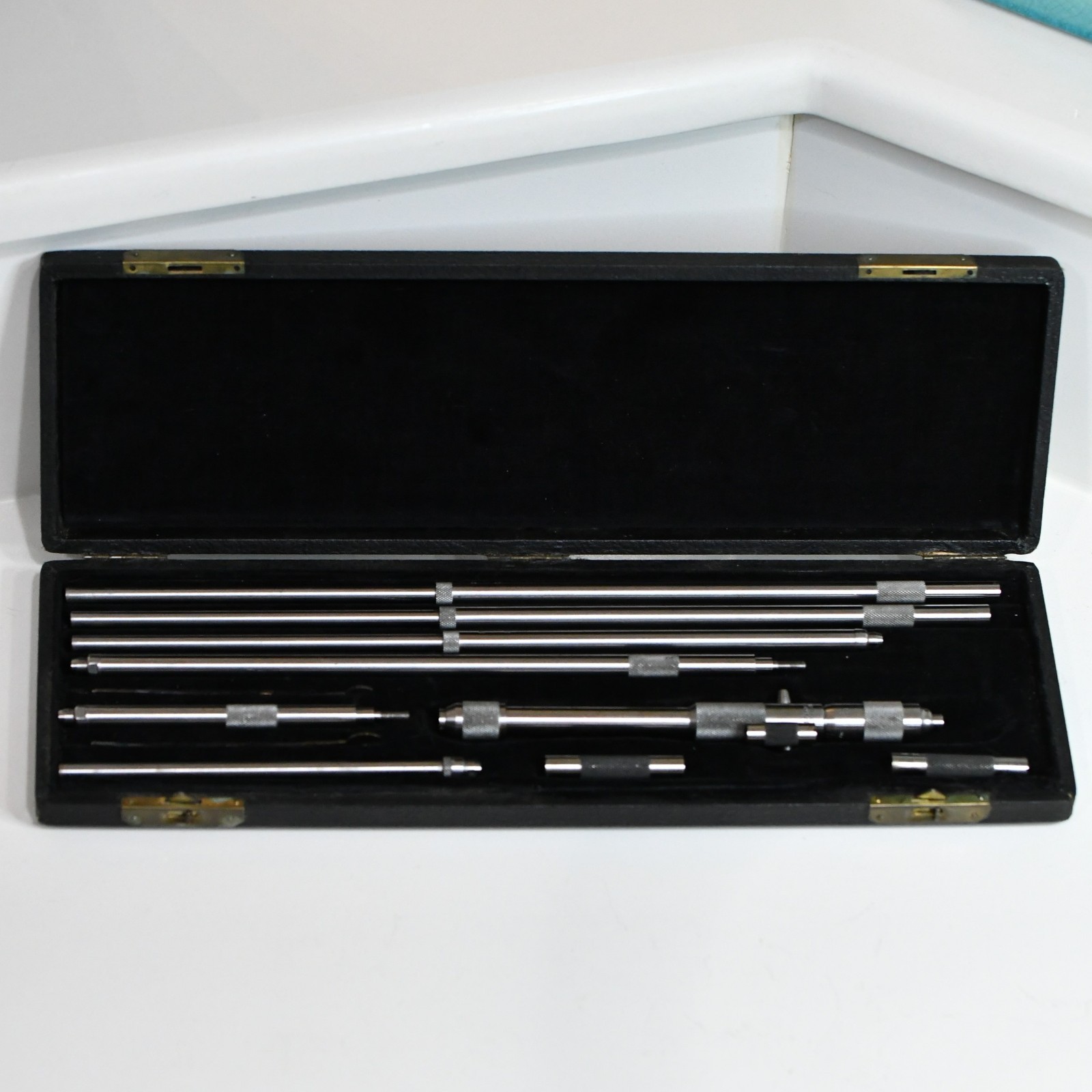 Vintage Starrett Series 124C Solid-Rod Inside Micrometer Set 1940s