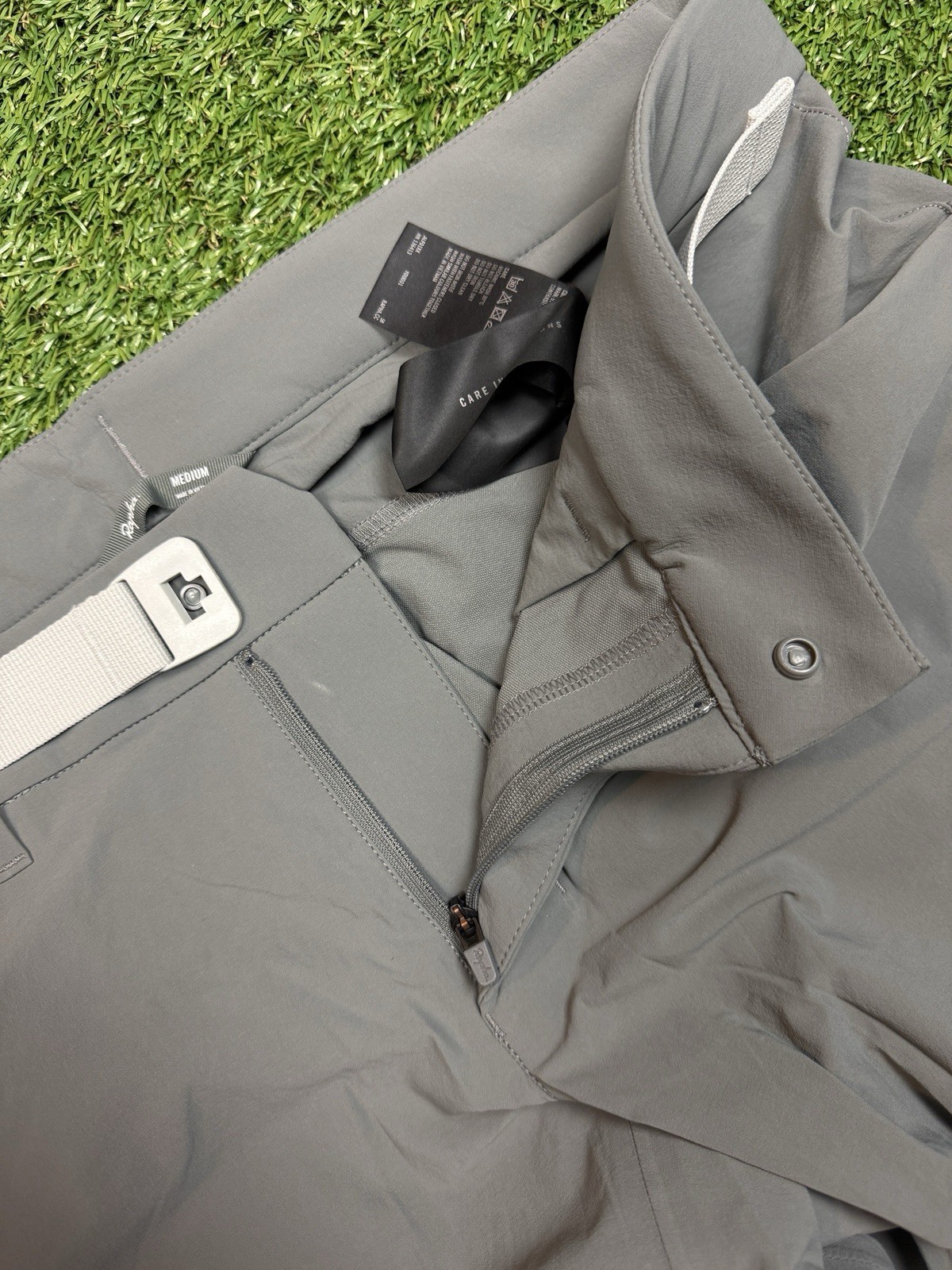 Gently Worn Rapha Explore Nylone Pants Size Medium