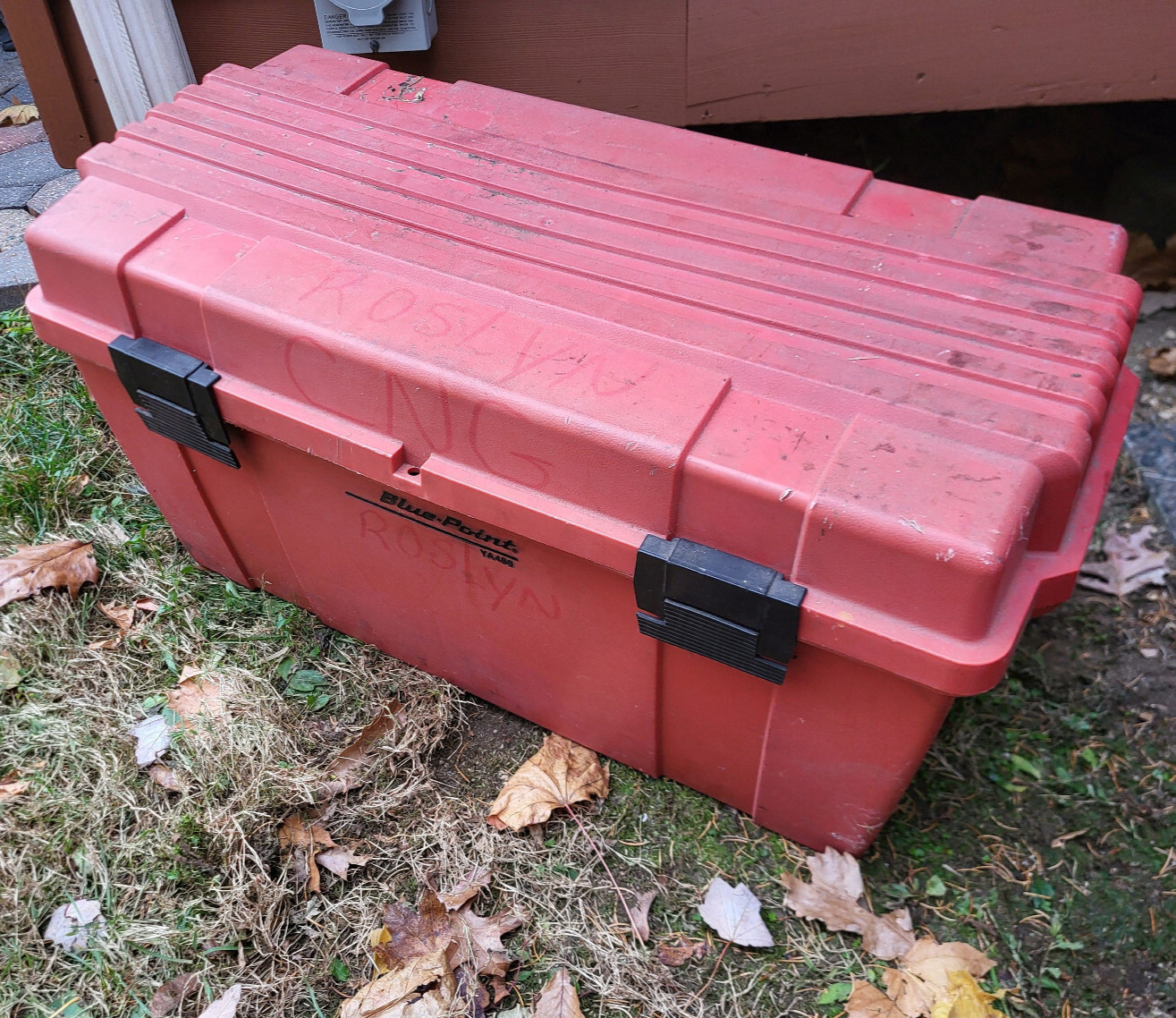 Snap-on Bluepoint YA486 Red Toolbox Tool Box Chest Bin Powerlatch