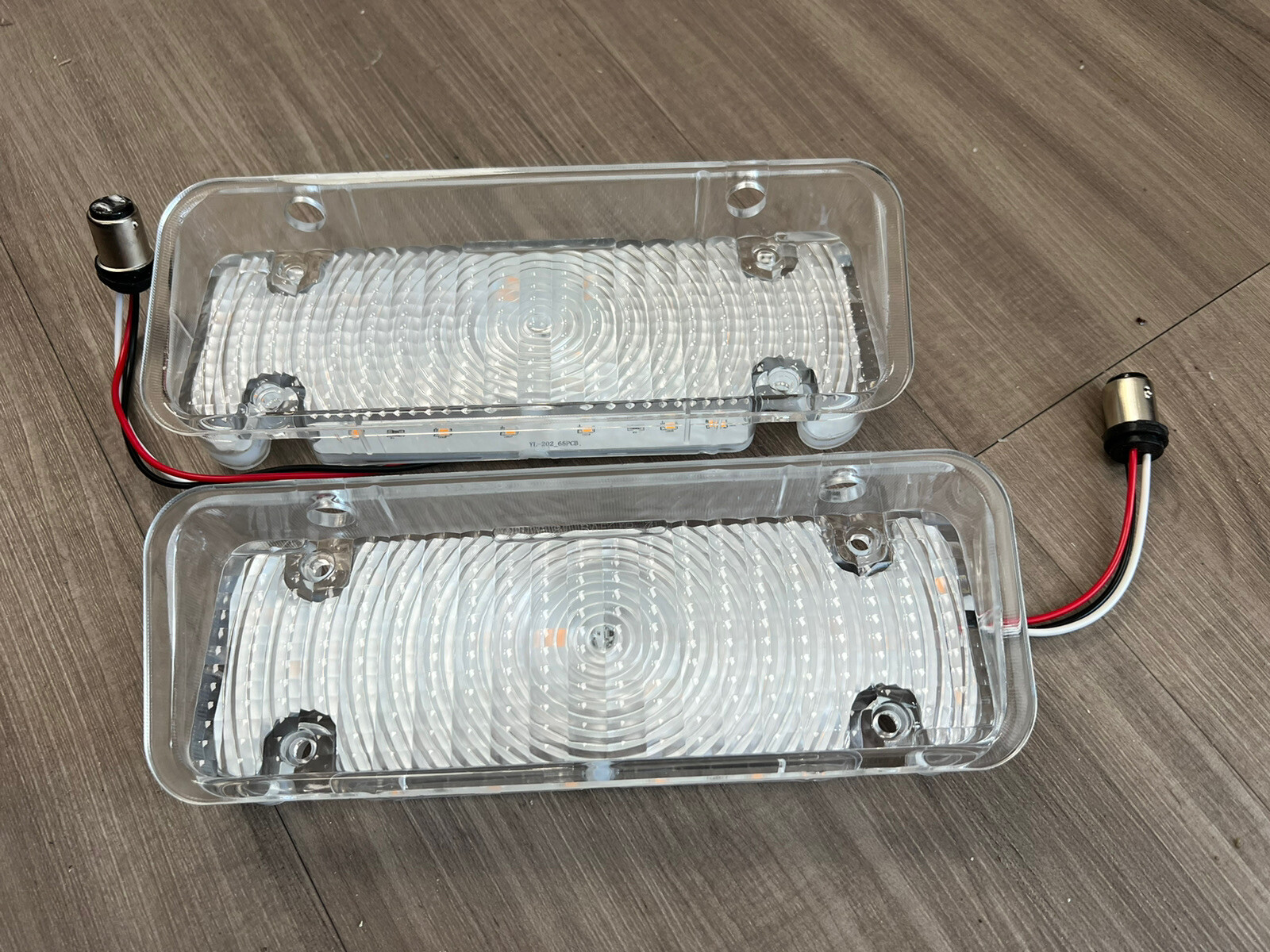 A PAIR - 1971 1972 LED Chevy Chevrolet C10 Clear Turn Signal Parking Light Lens