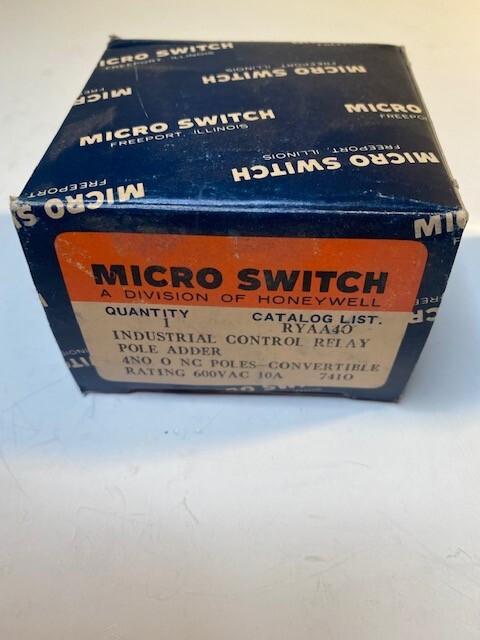MICRO SWITCH HONEYWELL RYAA40 INDUSTRIAL CONTROL RELAY POLE ADDER *NEW*