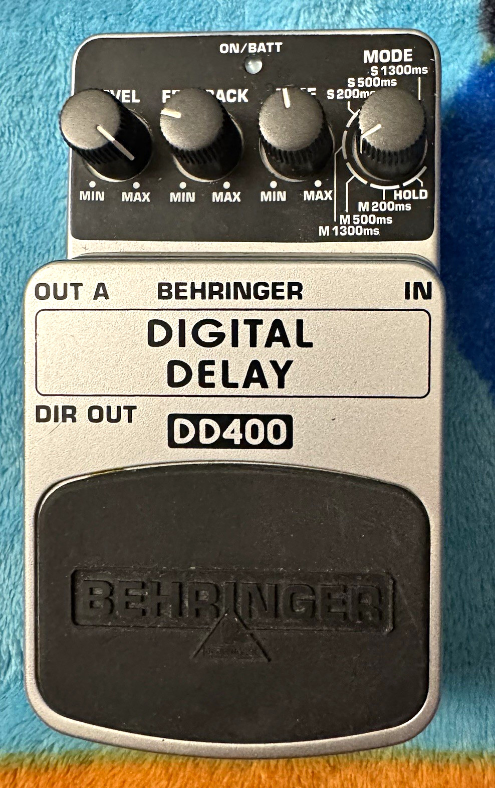 BEHRINGER DIGITAL DELAY MODEL DD400