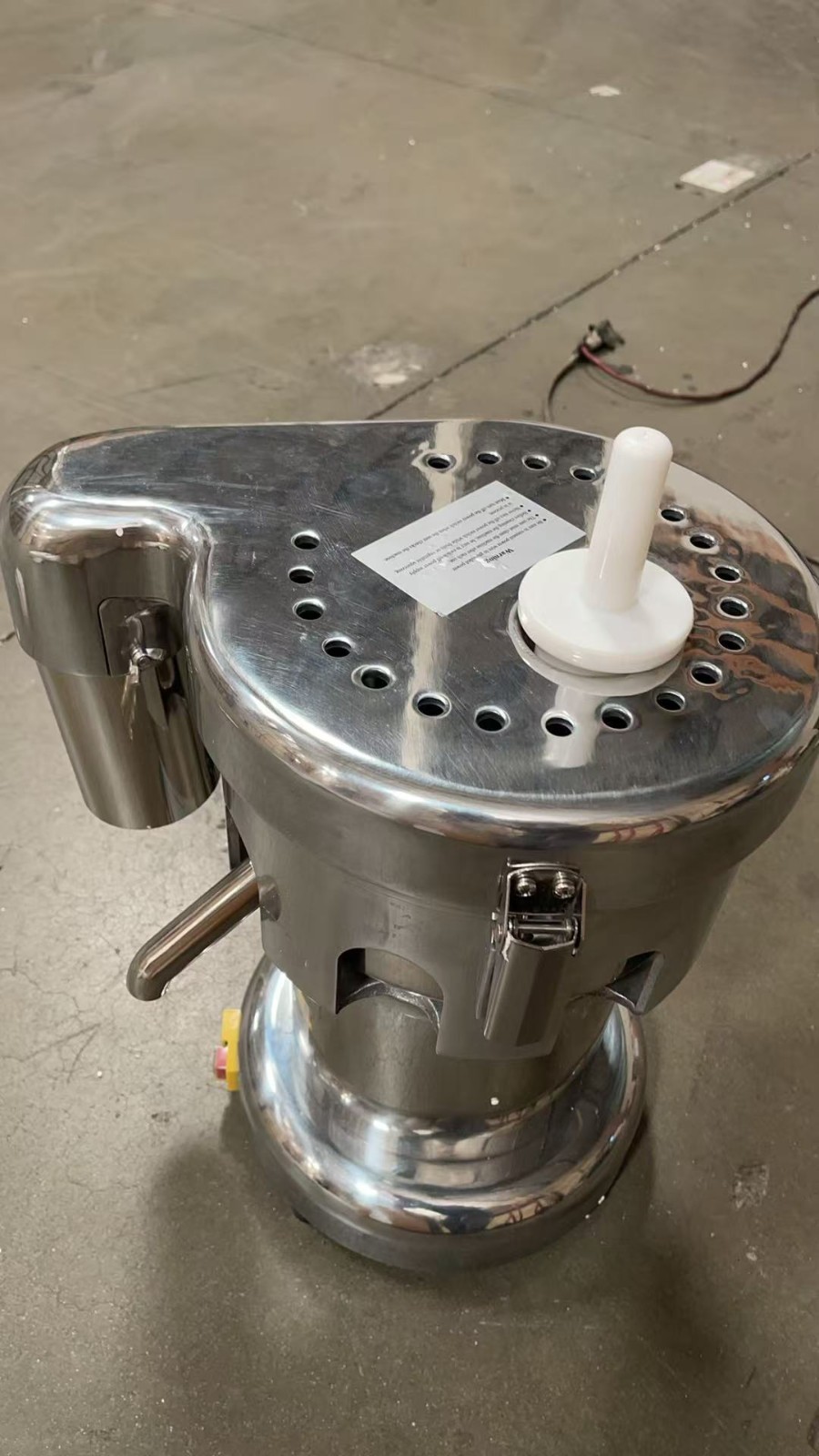 Used 110V Centrifugal Juicer Stainless Fruit Vegetable Juicer Machine