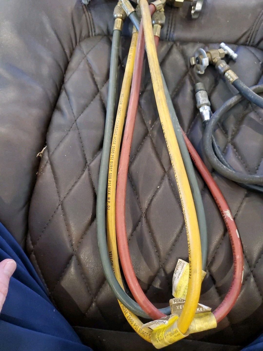 Yellow Jacket Titan Valve Tester, Gas Regulator, Compression Tester, Continental