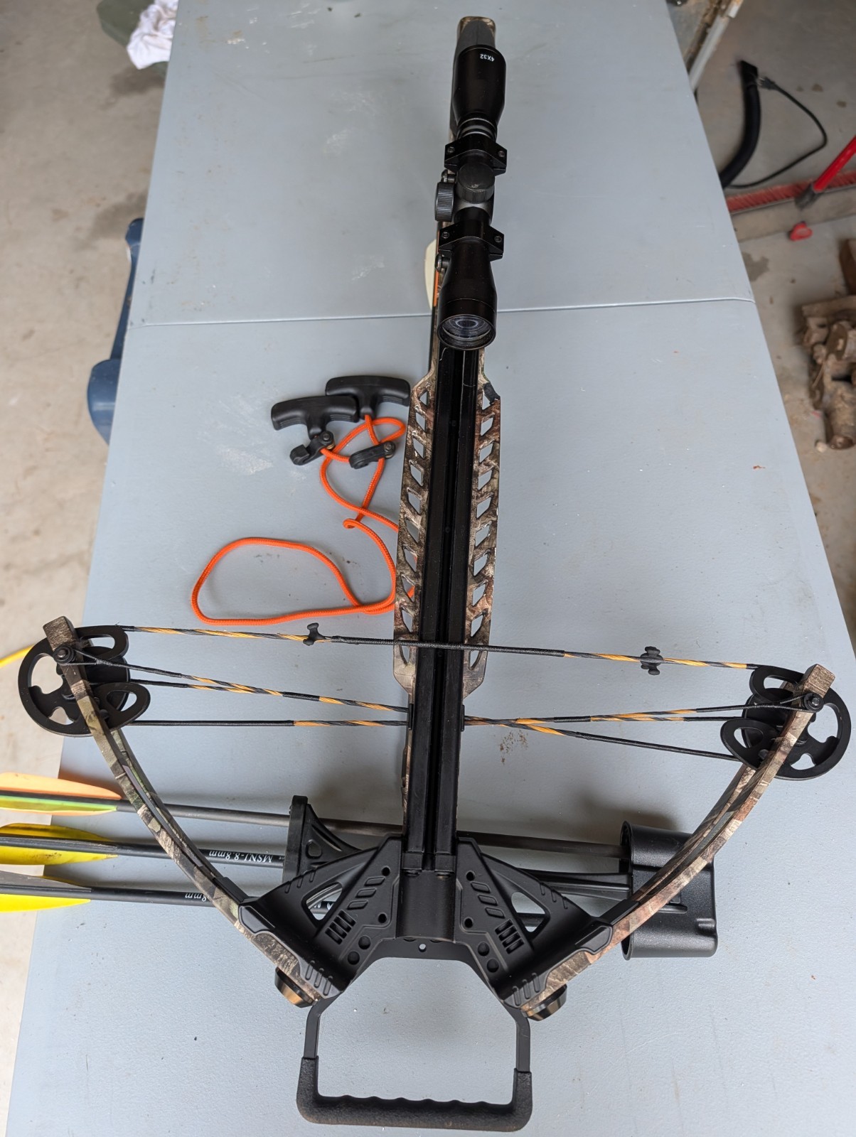 Center Point Tormentor 370 Cross Bow