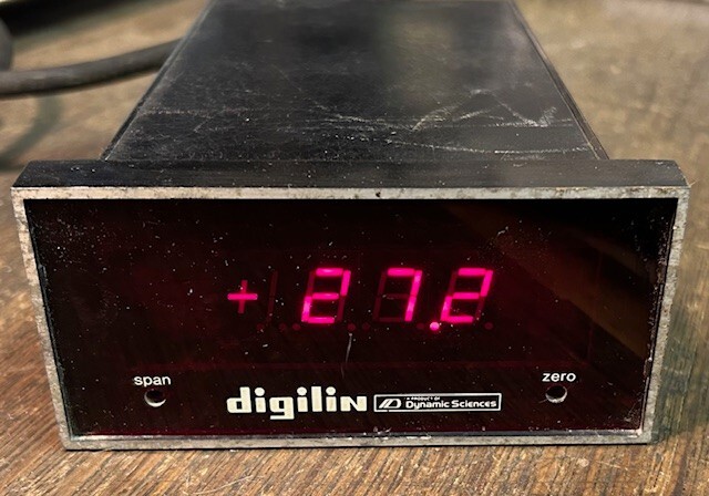 Digilin Dynamic Sciences 5332B-13-PM-0 Indicator Panel USED