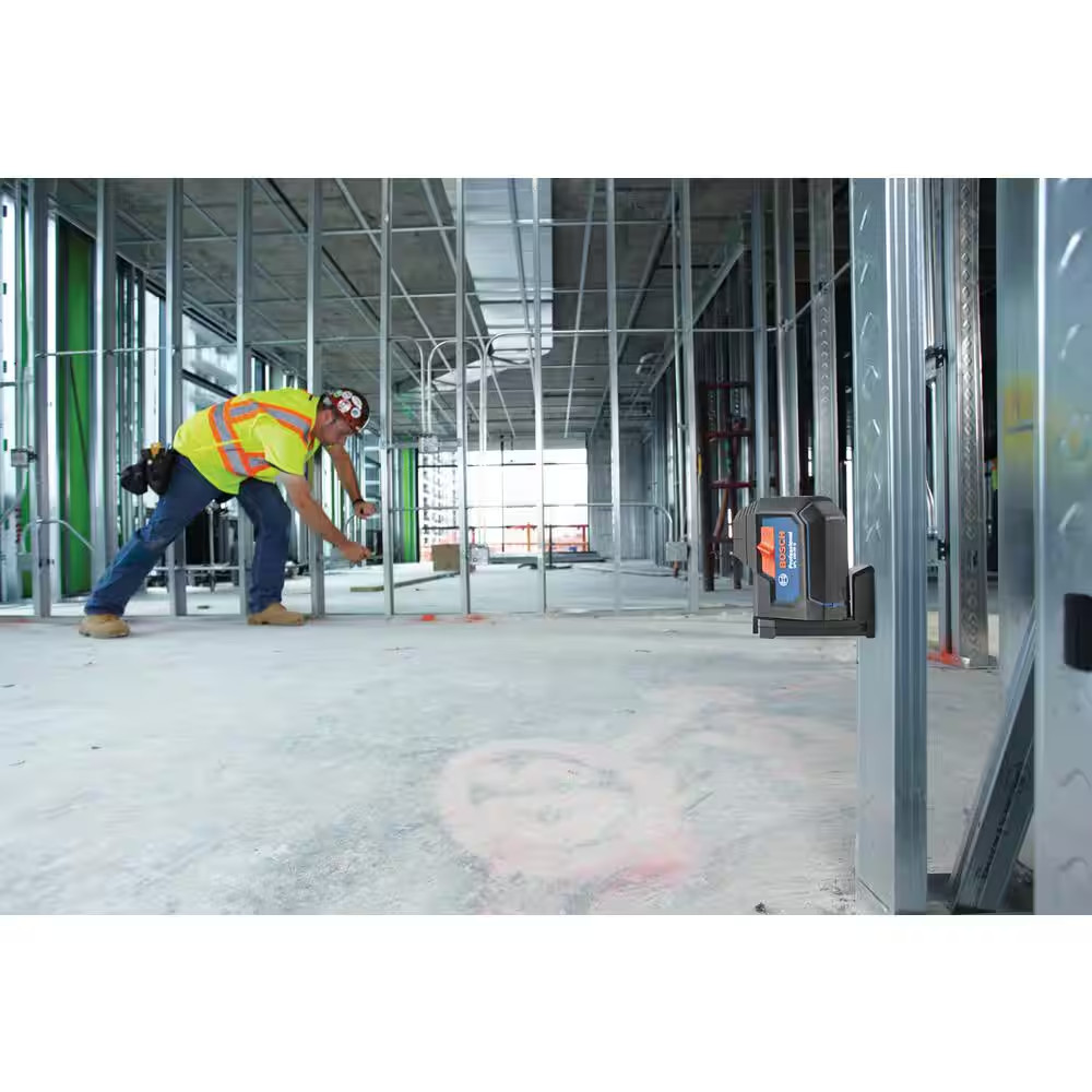 125 Ft. Green 3-Point Self-Leveling Laser with Visimax Technology, Integrated Mu