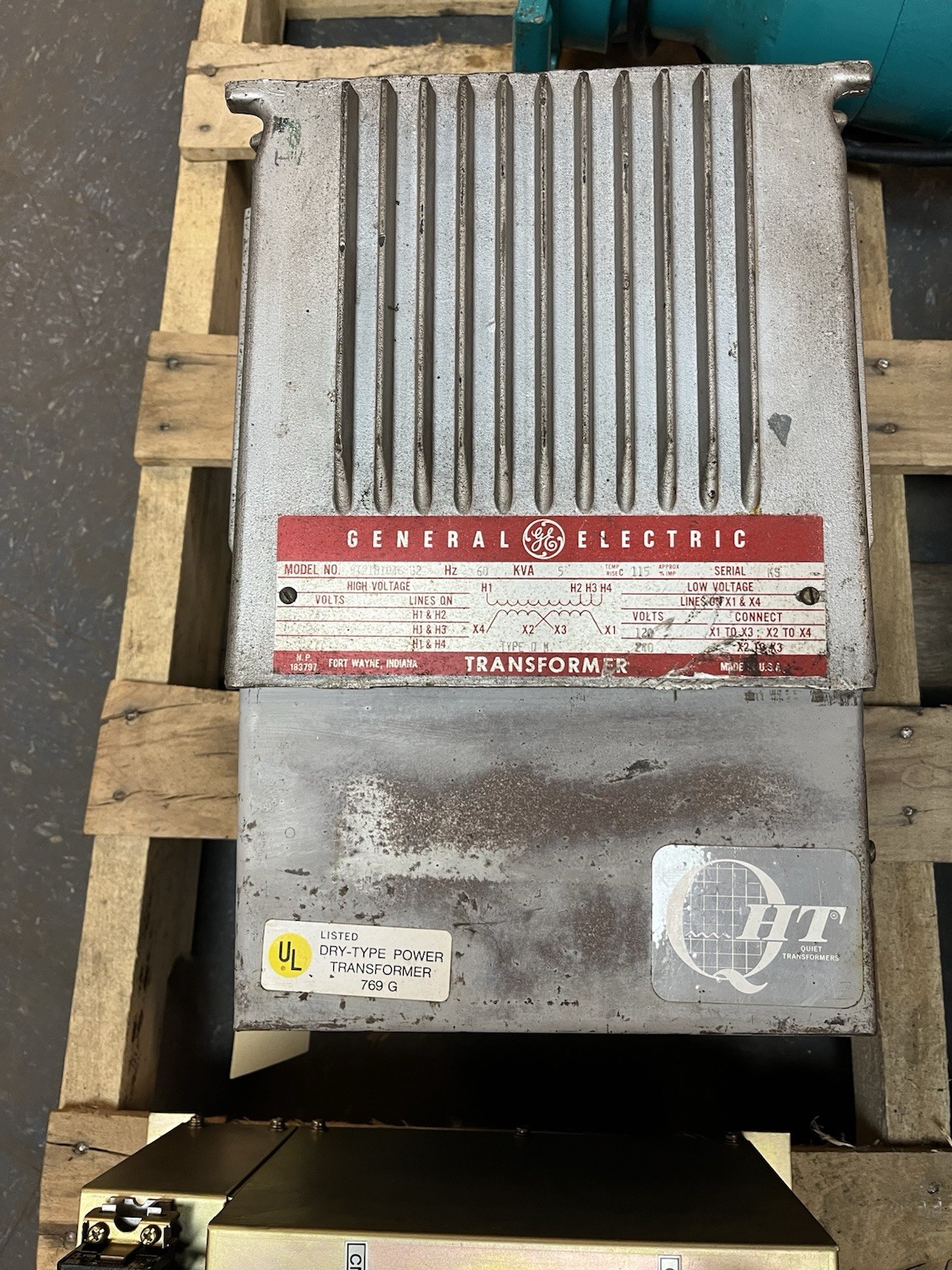 GE,G9T1B1046G2,TRANSFORMER 5KVA HV 277V LV 120/240V