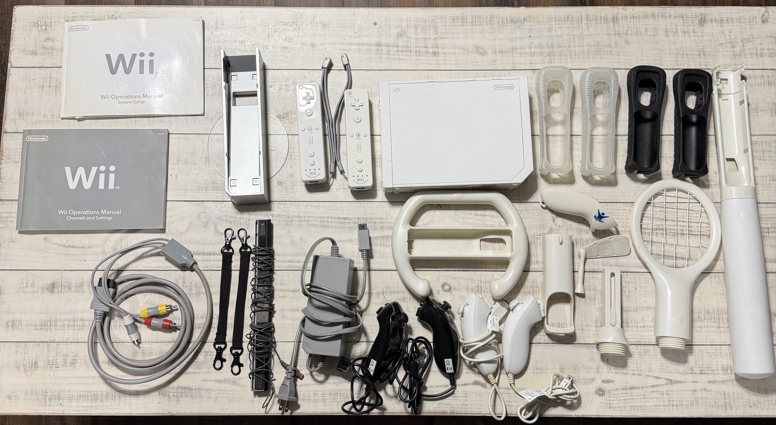 Nintendo Wii Console Bundle Wii Fit Plus, Remote, Nunchuk, Sensor Bar, etc.