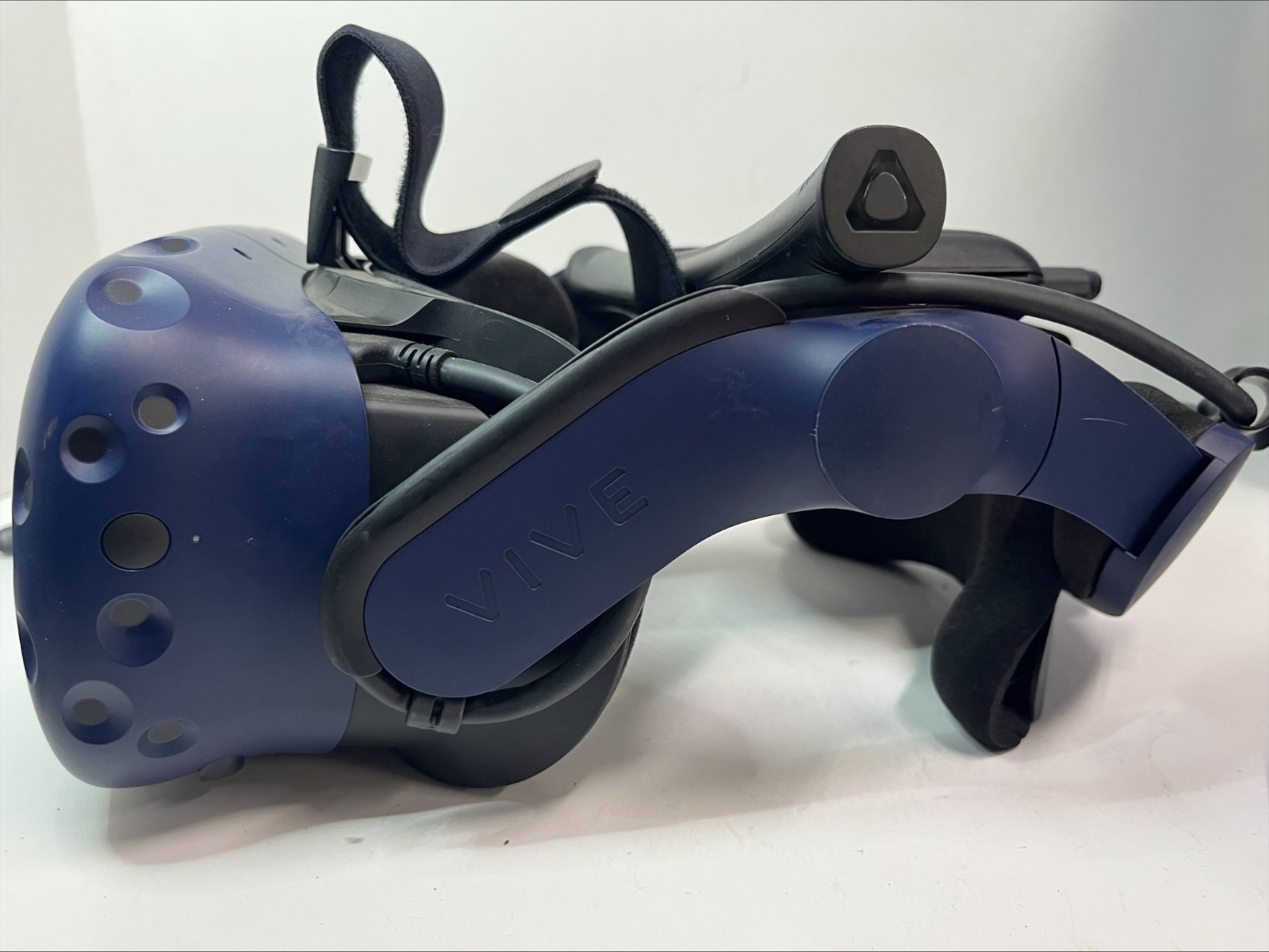 FOR PARTS! HTC VIVE Pro 2 - Untested! Incomplete! (B316)