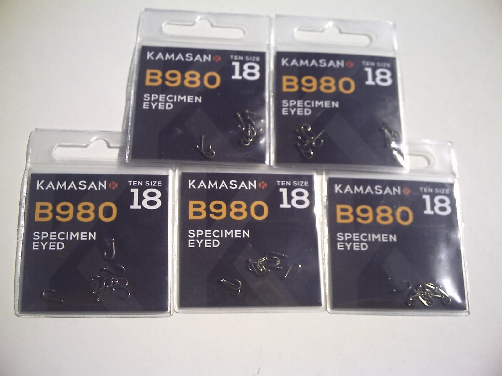 50 x Kamasan B980 Eyed Barbed.Size 18 Hooks.Strong Eyed Hook for Big Fish