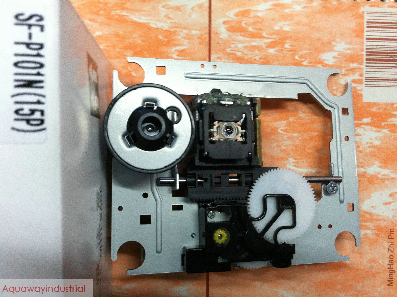 1pcs New Laser Lens Optical Pickup SF-P101N SF P101N 15P With Mechanism Parts
