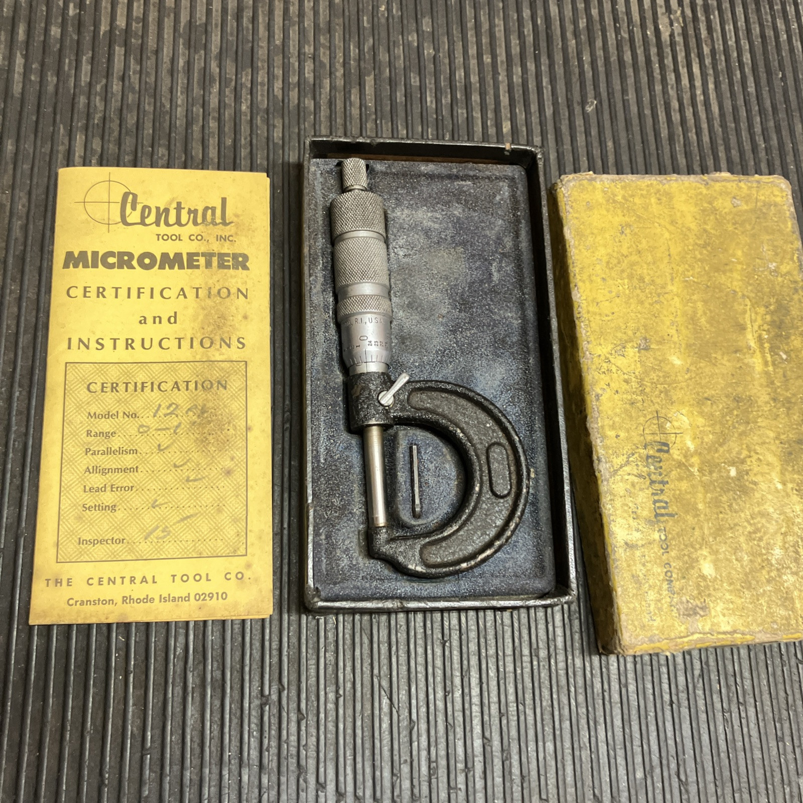 Central Tool Used model 12RL 0-1” Micrometer In Original Box