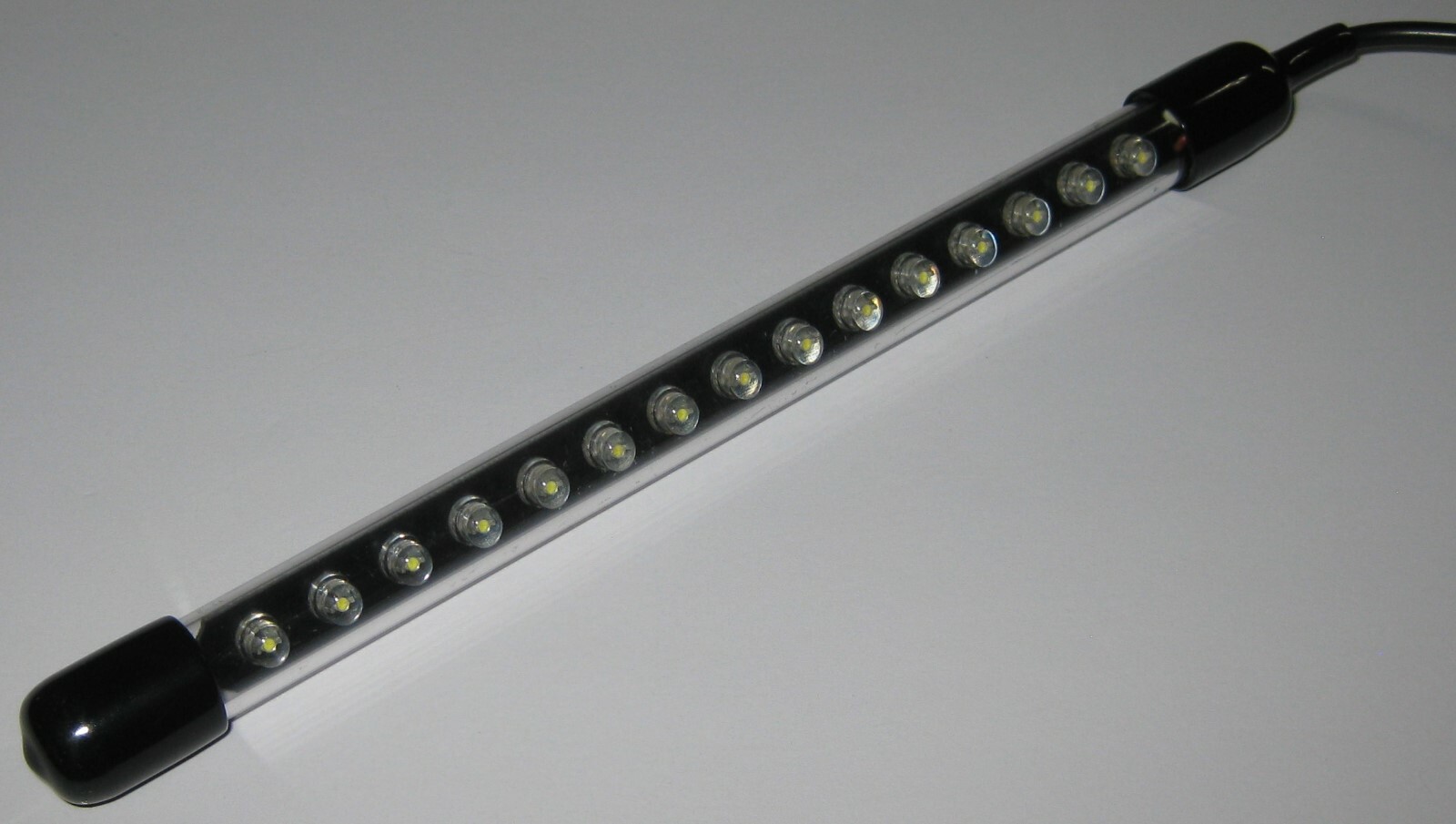 Automotive Bright White 15 LED Magnetic Compact Work Light - 15 ft Cable w/ Plug