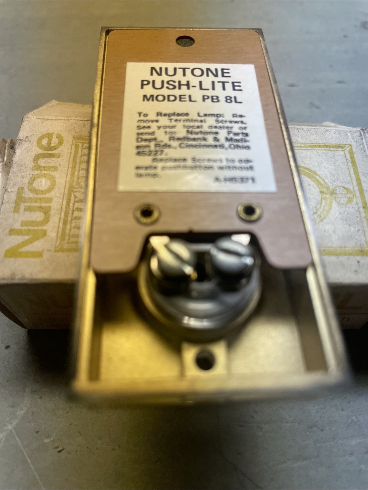 NEW NuTone Lighted Decorator Push Button PB-8LV Goldtone NOS Last One