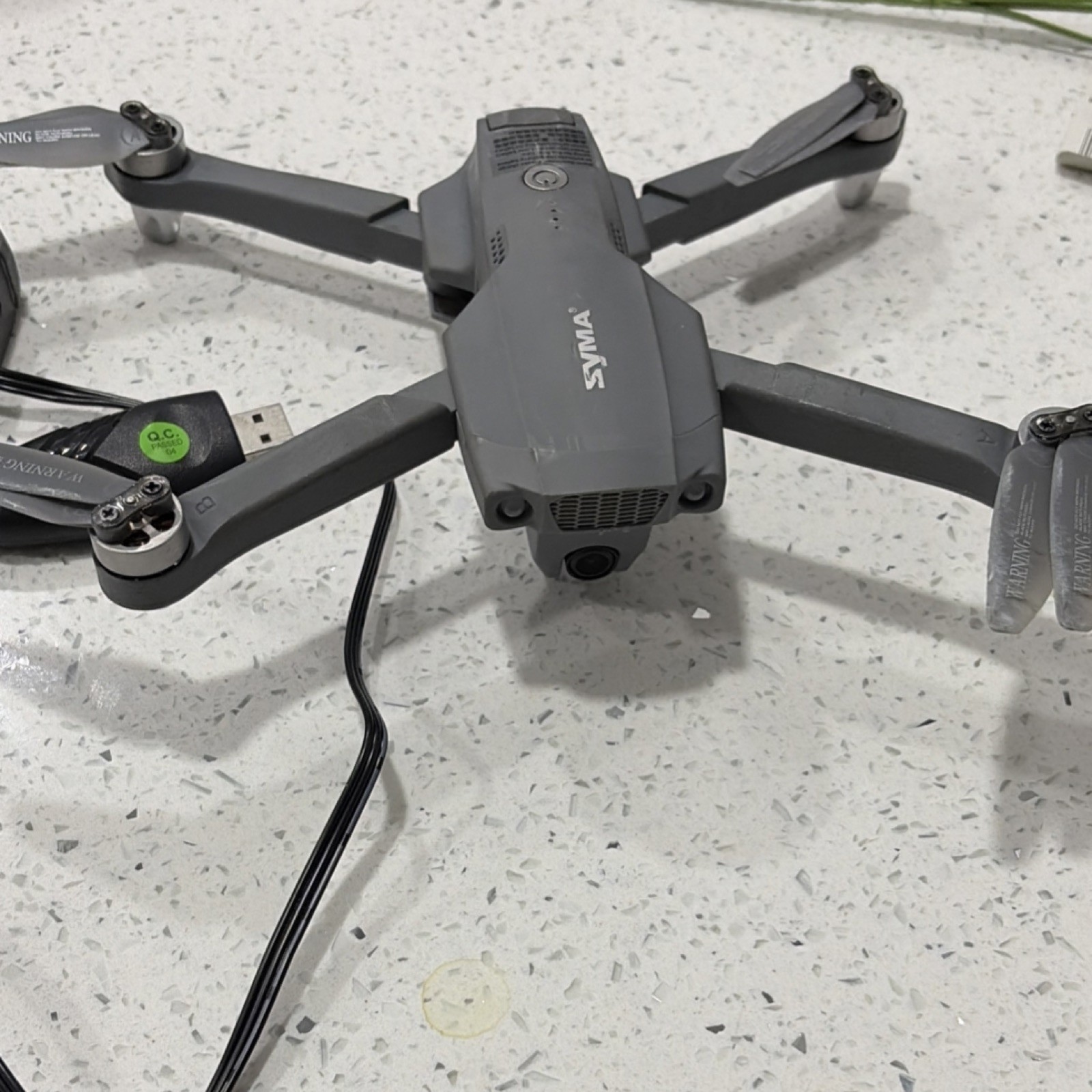 SYMA RC Quadcopter Drone Kit Gray w/ Remote, 2 Batteries, Case & Props