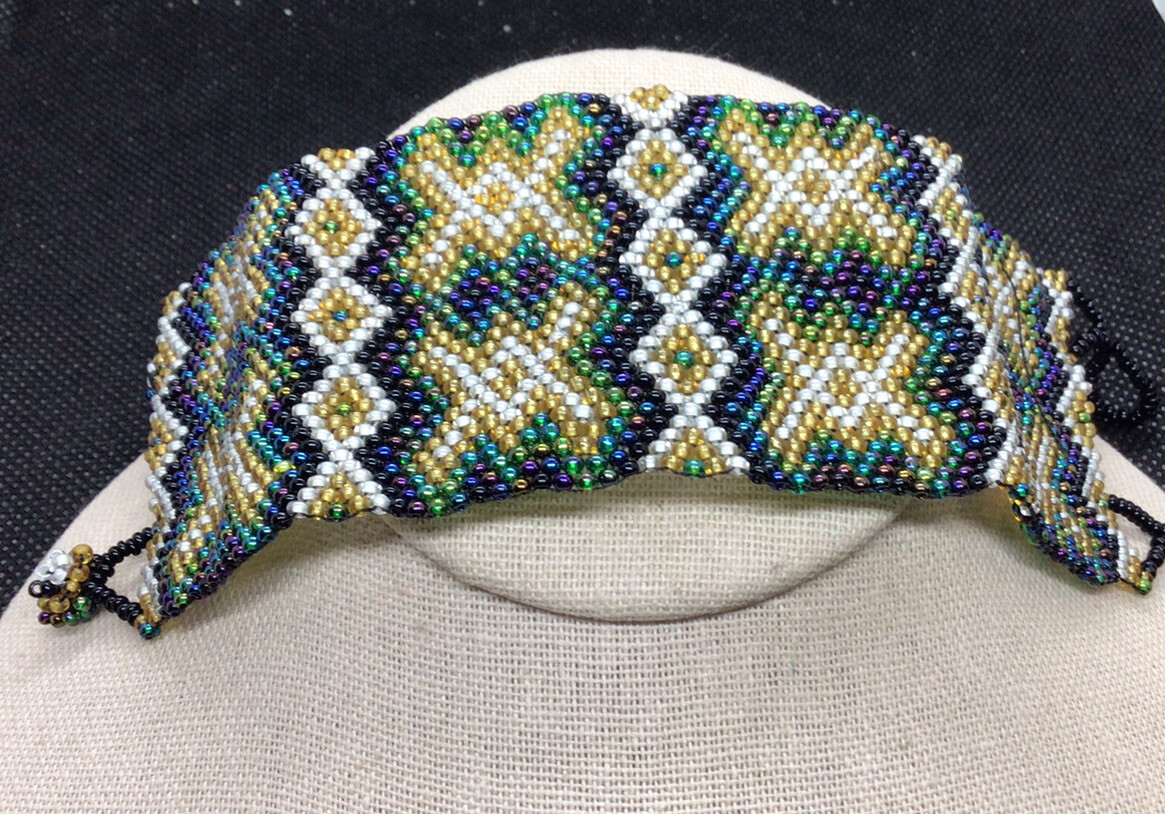 Artisan Hand Made Wide Multi Color Glass Beaded Bracelet 7.5" Z977